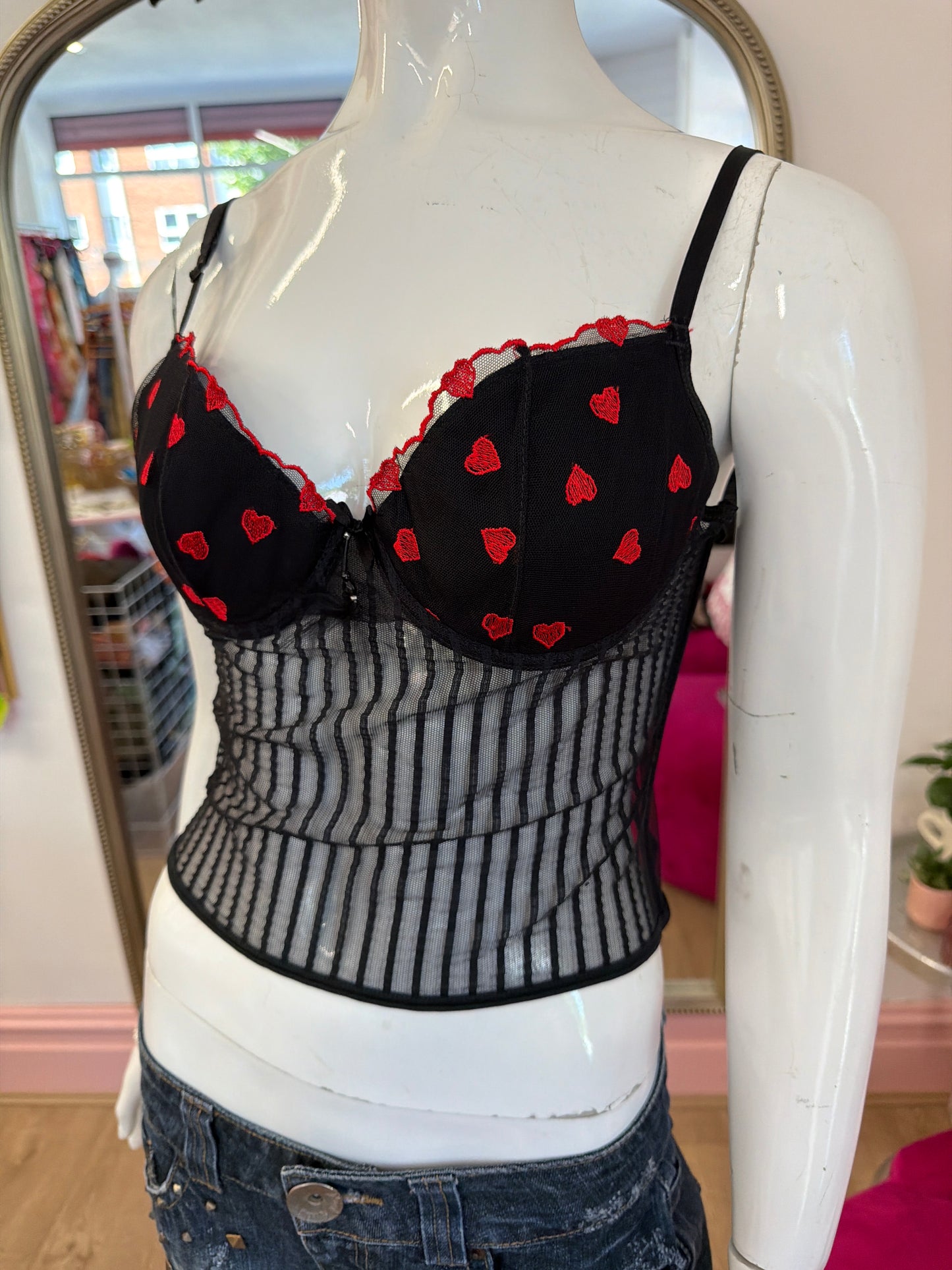 543 Black and red corset top