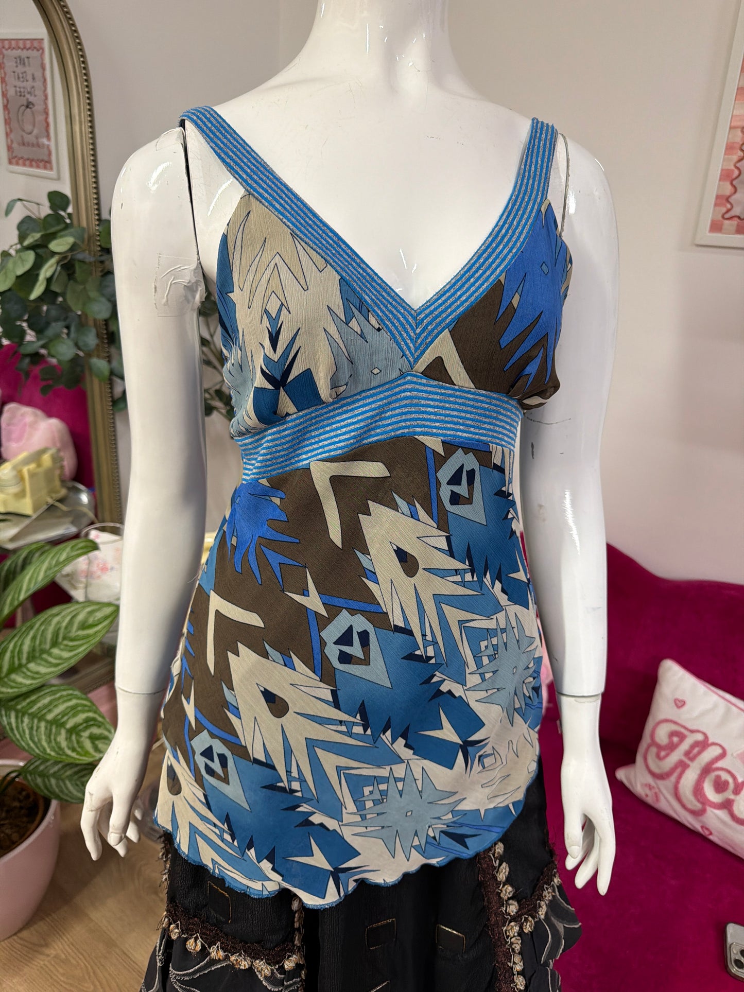 421 abstract cami top