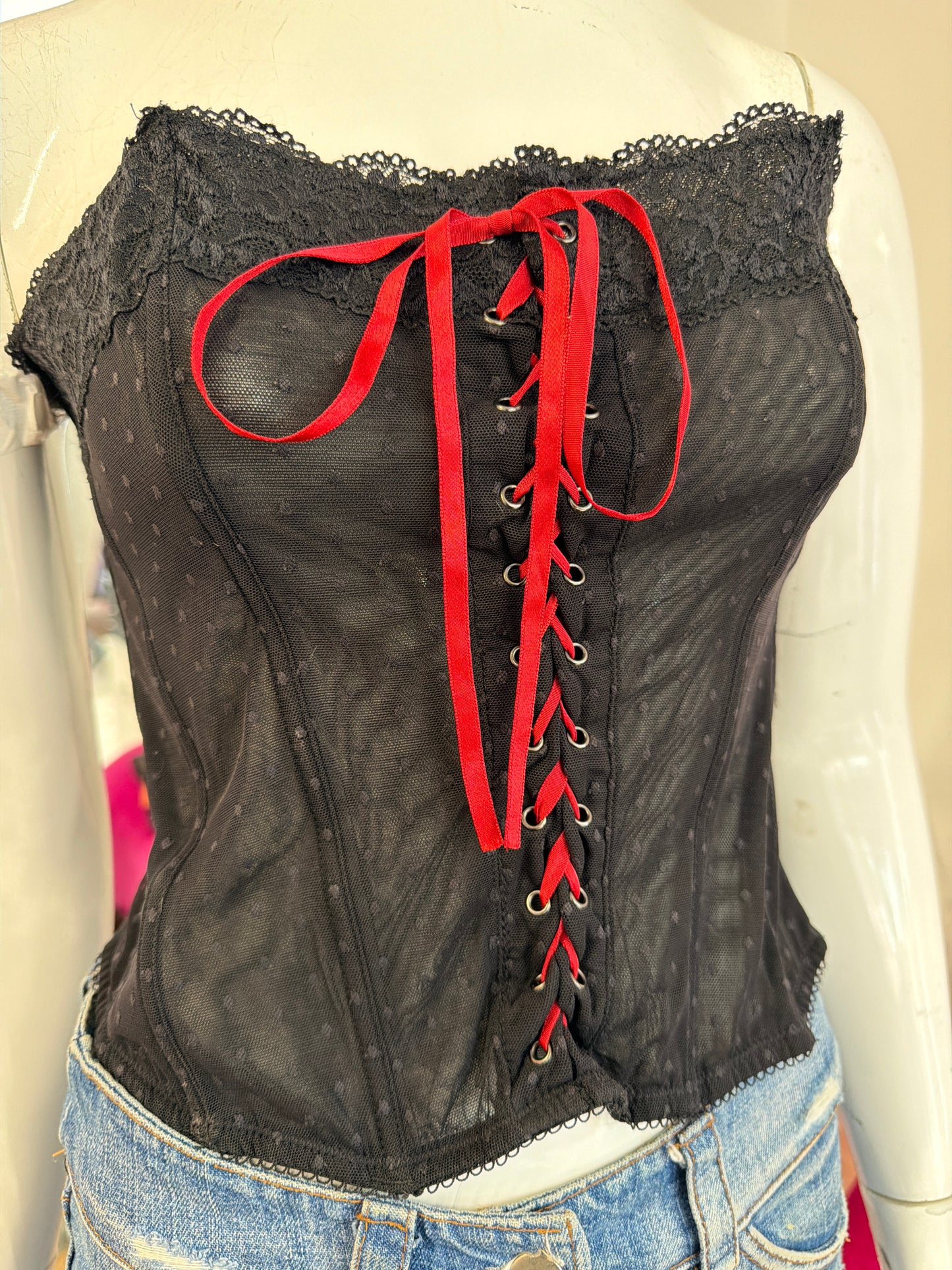527 Black corset top with red lace