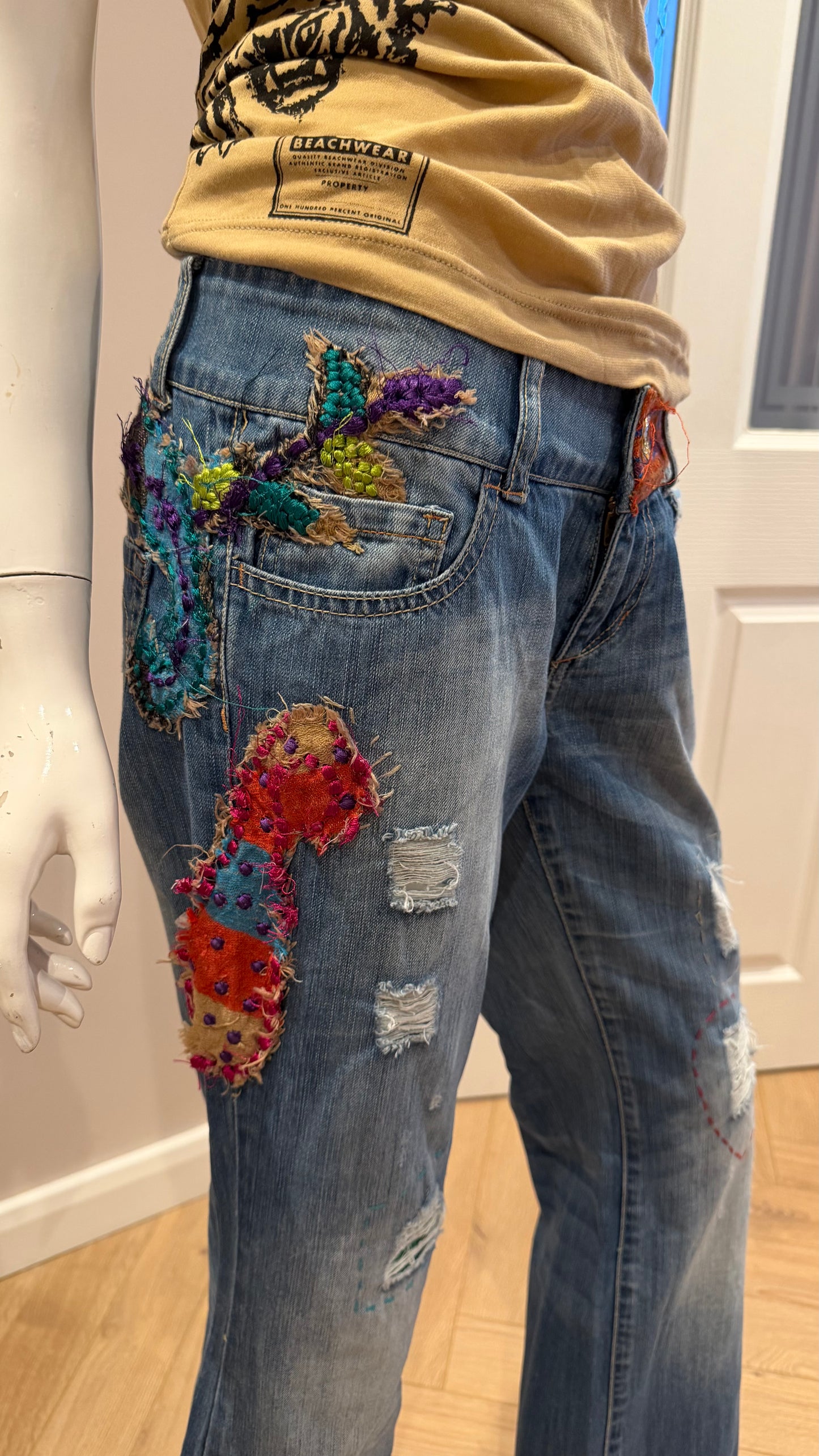 14 Desigual jeans