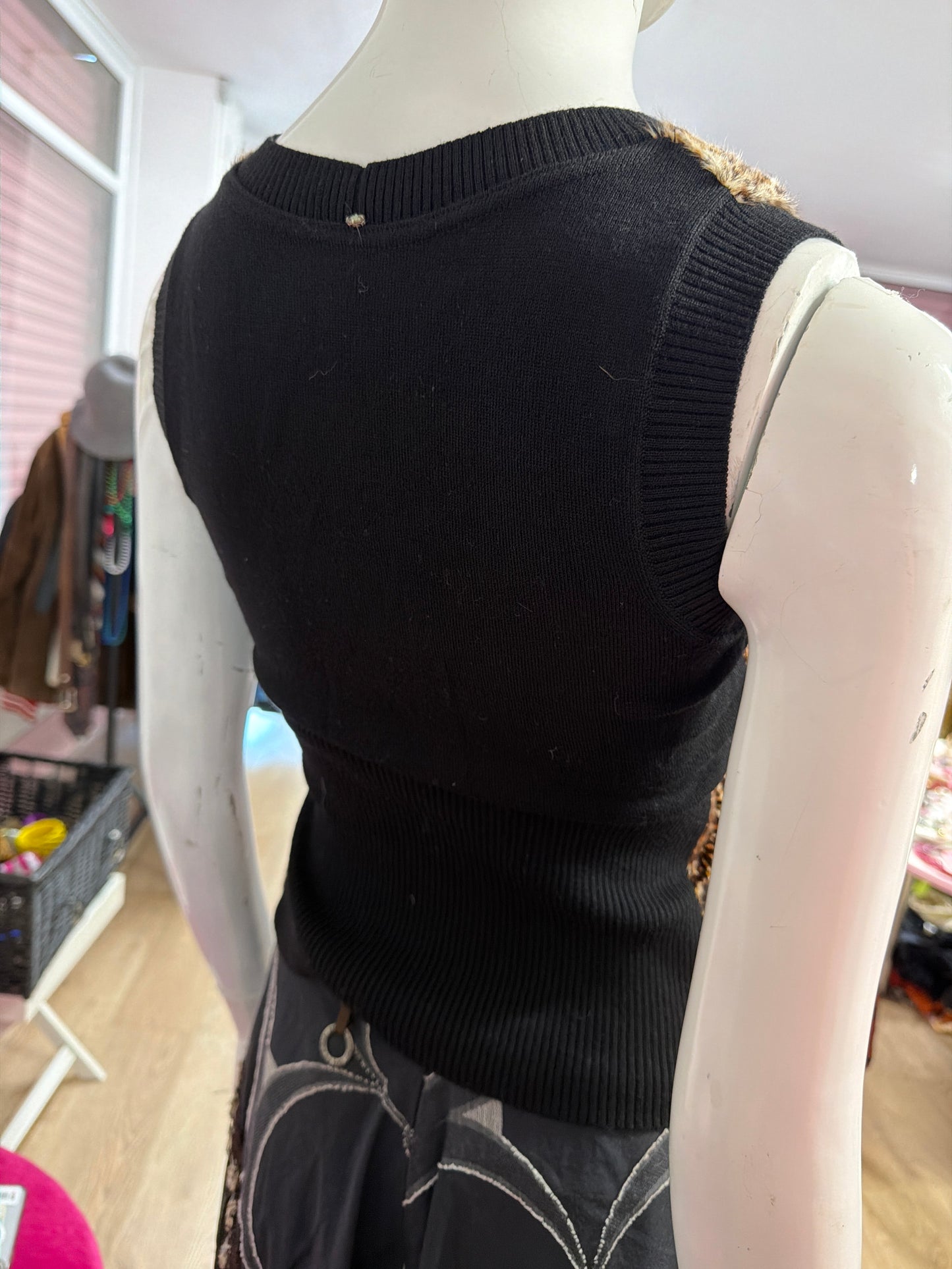 422 leopard print fur vest