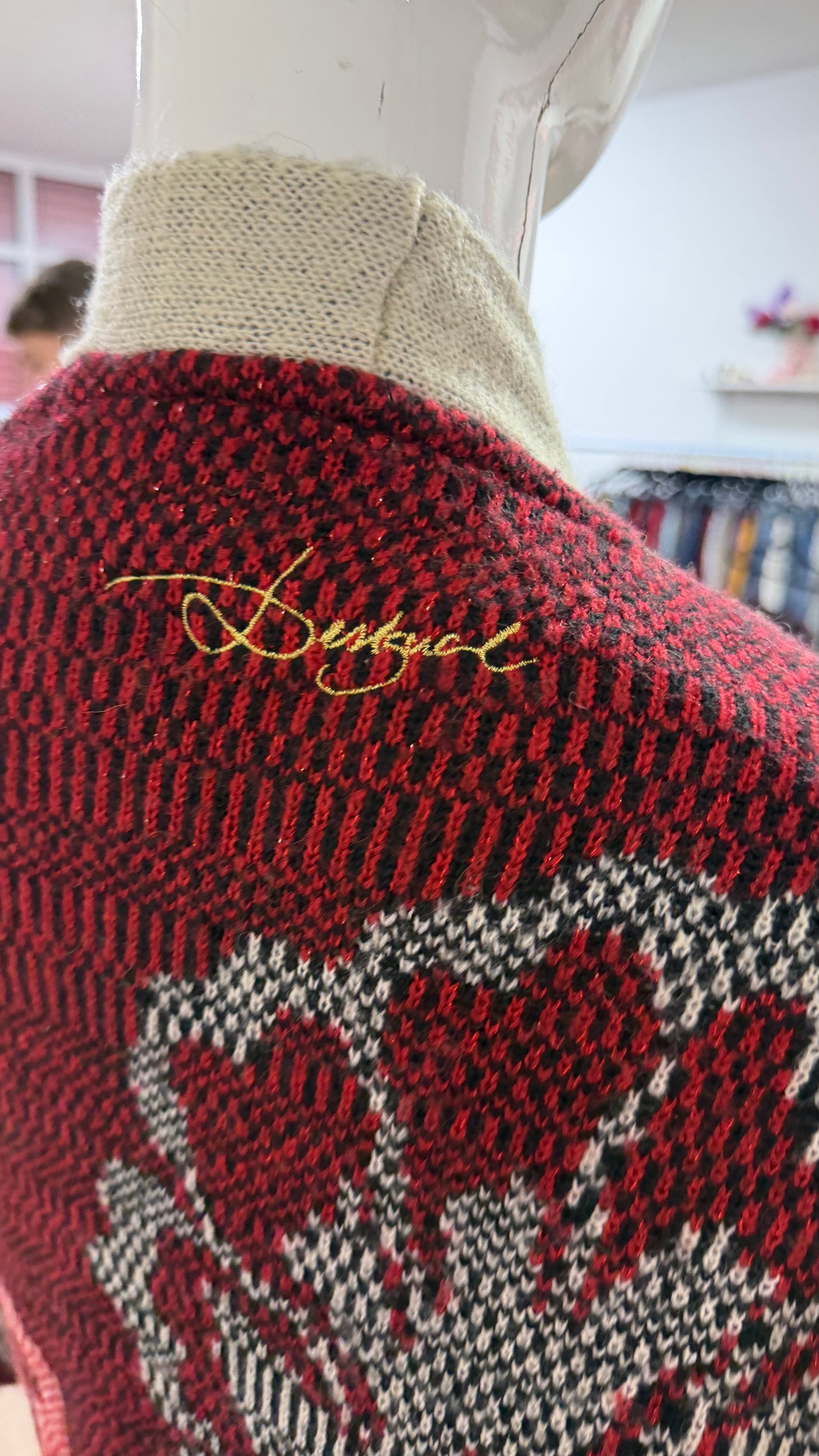 295 Desigual knit cardy