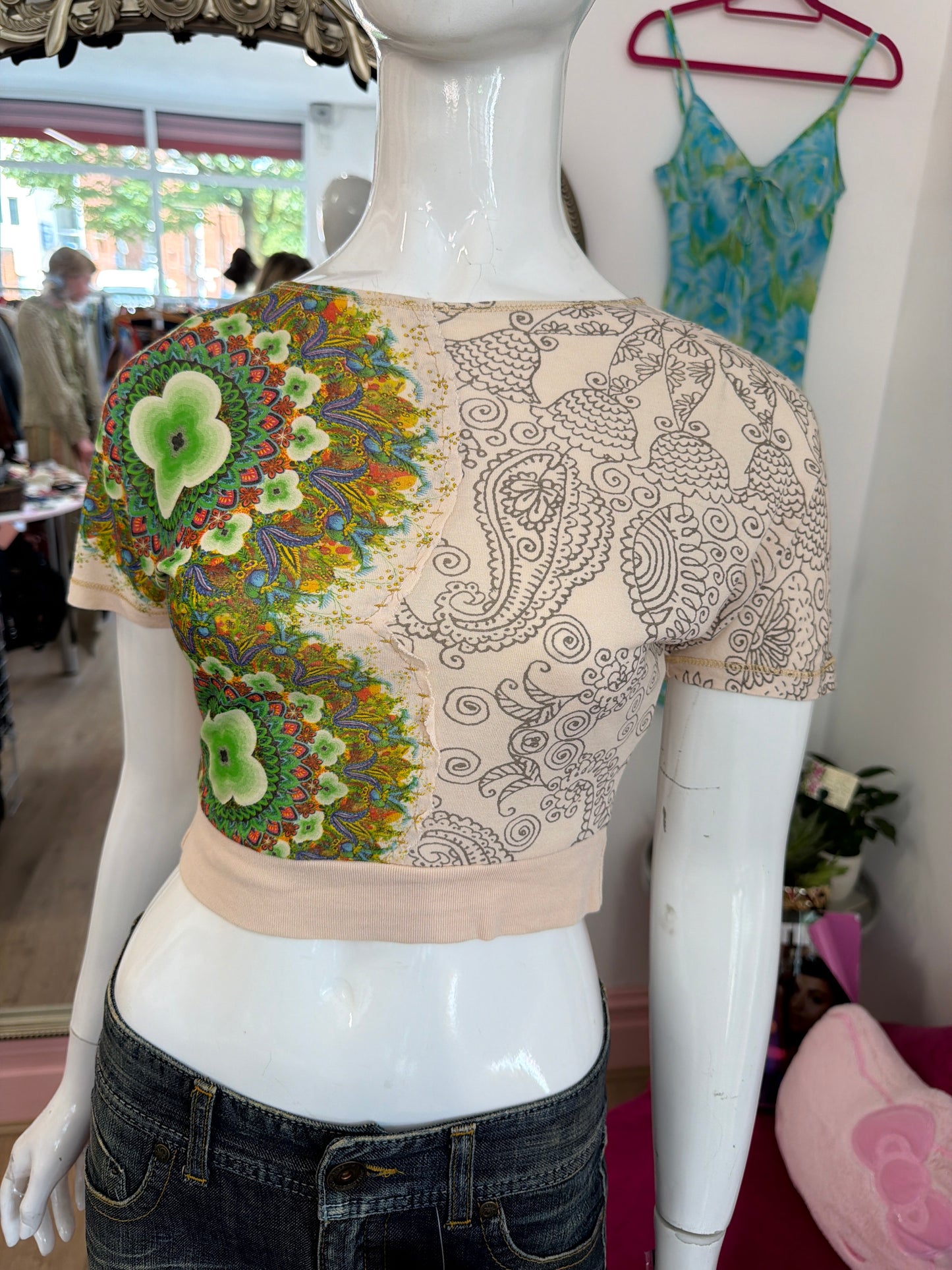 650 Desigual crop top size Small