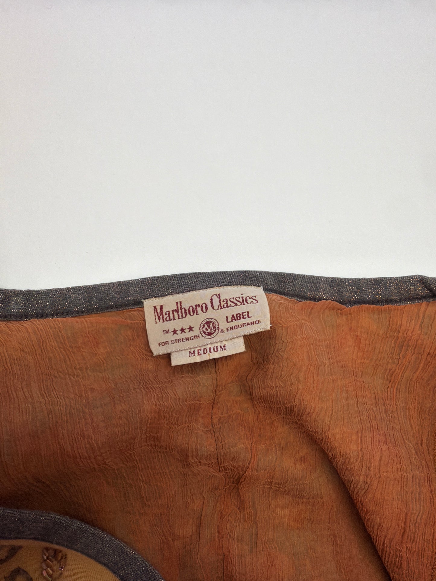 372 Marlboro Classics long sleeve top