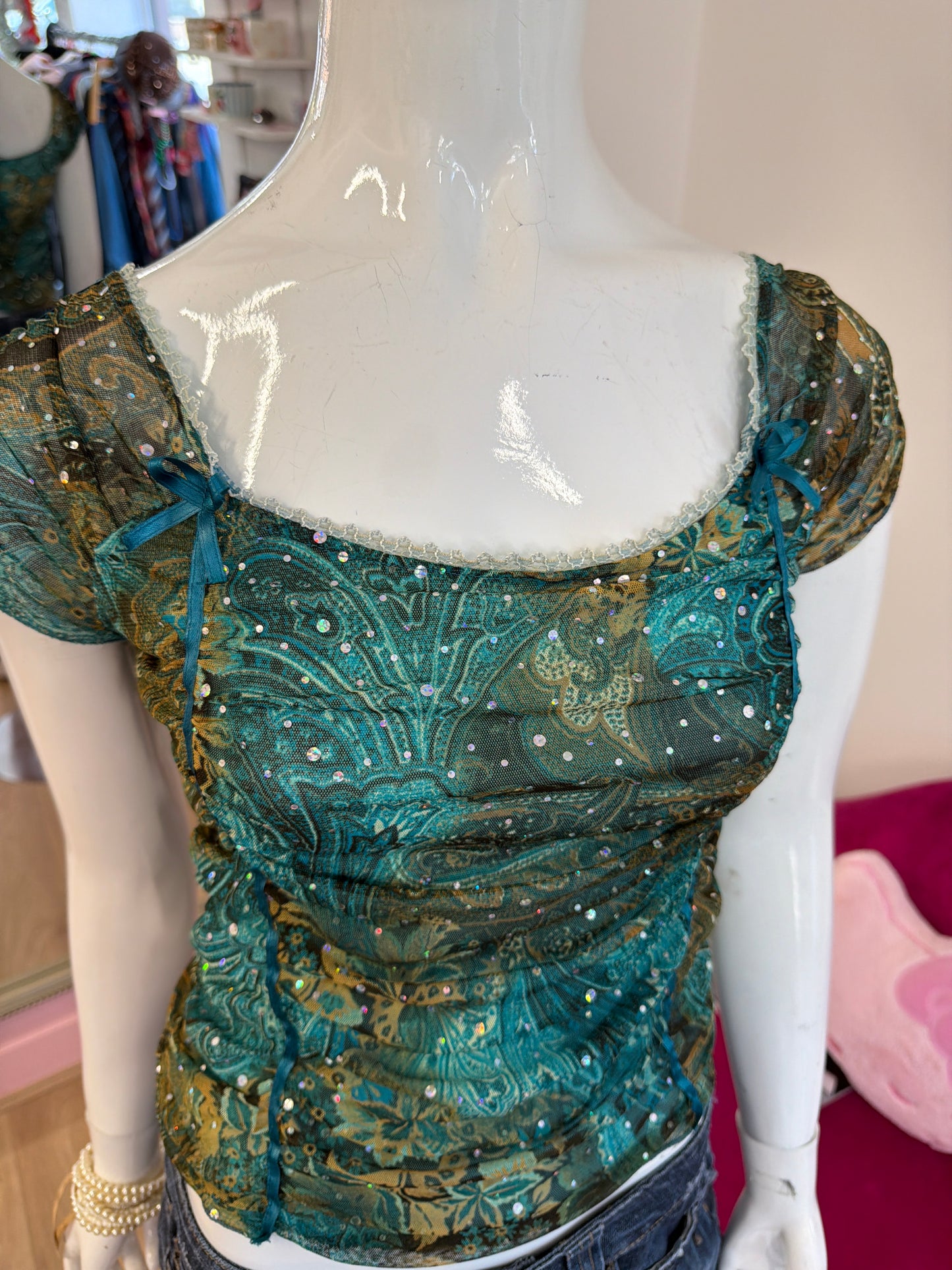 544 Green mesh top with sequins