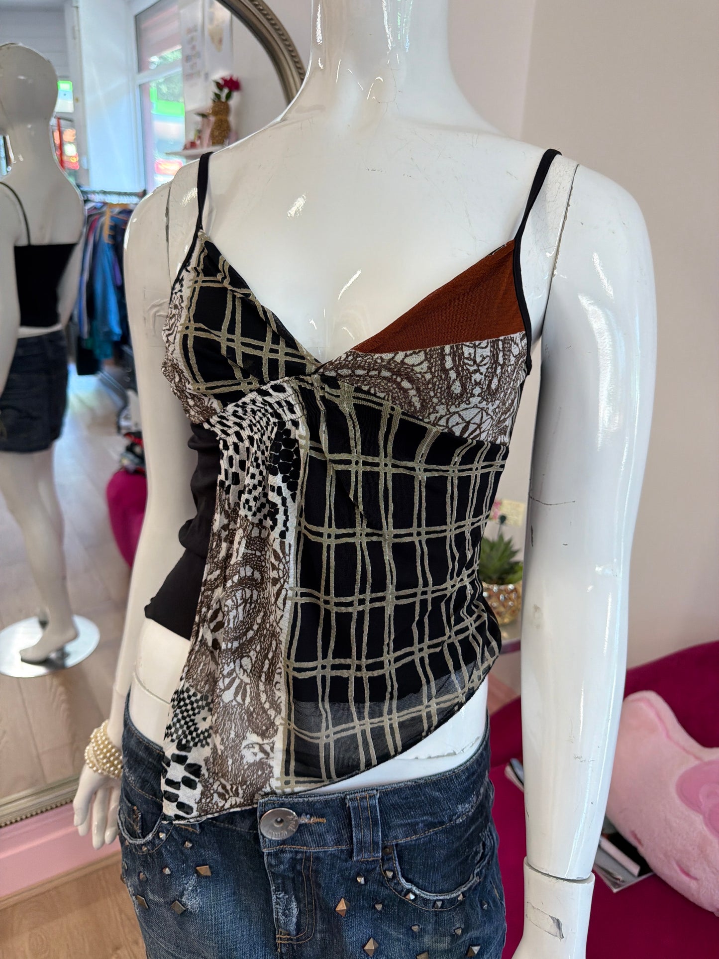 557 Cami top