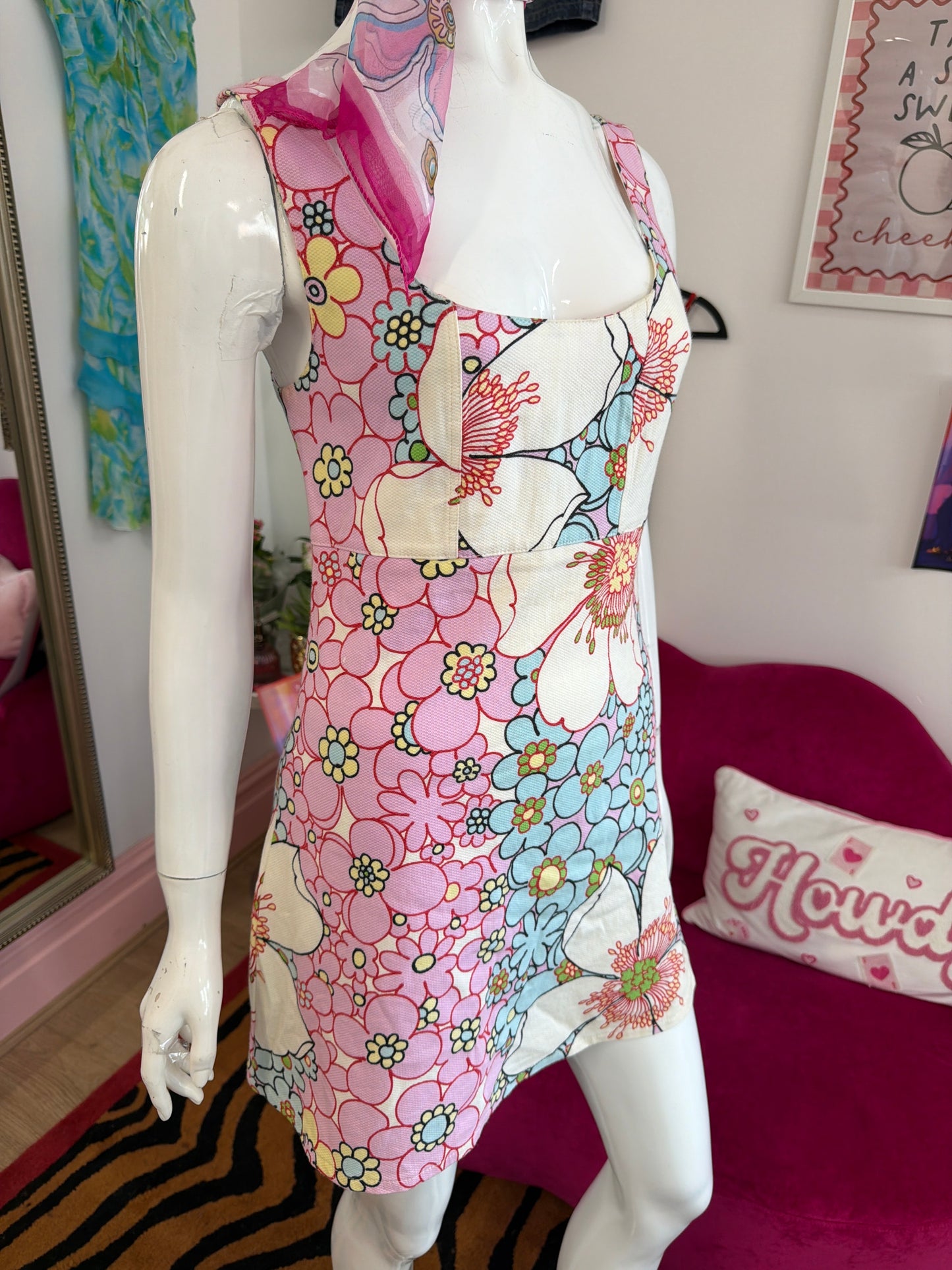 641 Floral dress size medium
