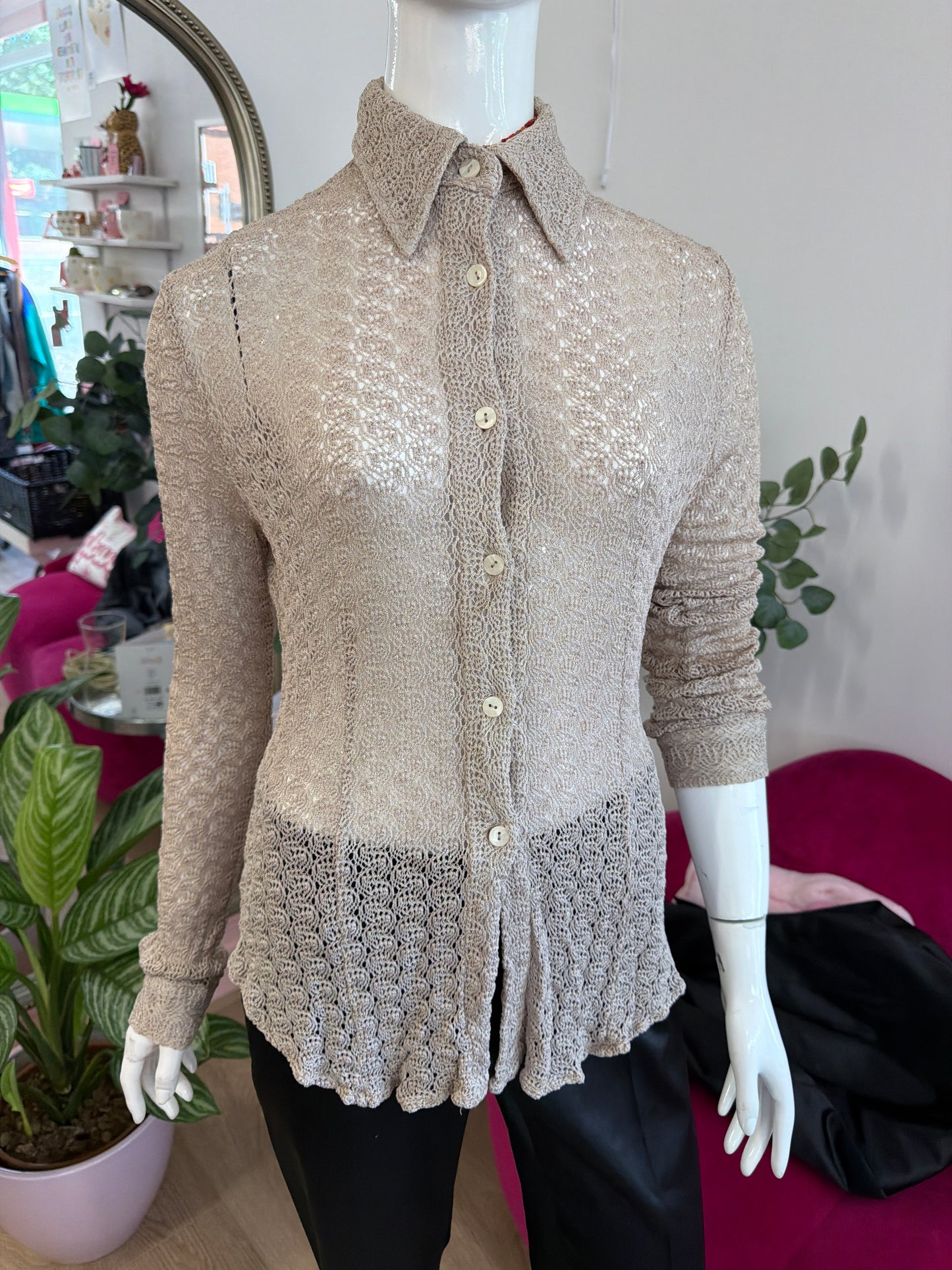 383 Lightweight knit shirt