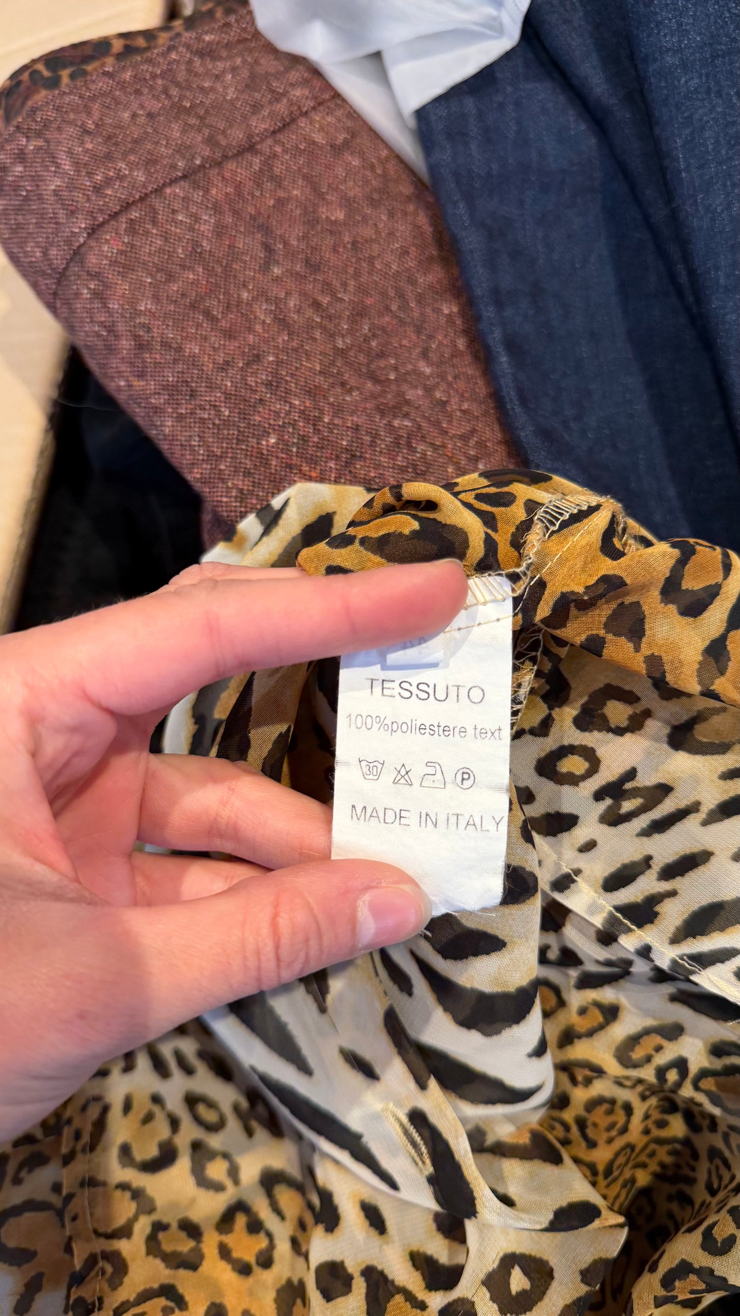6 Leopard print mesh shirt