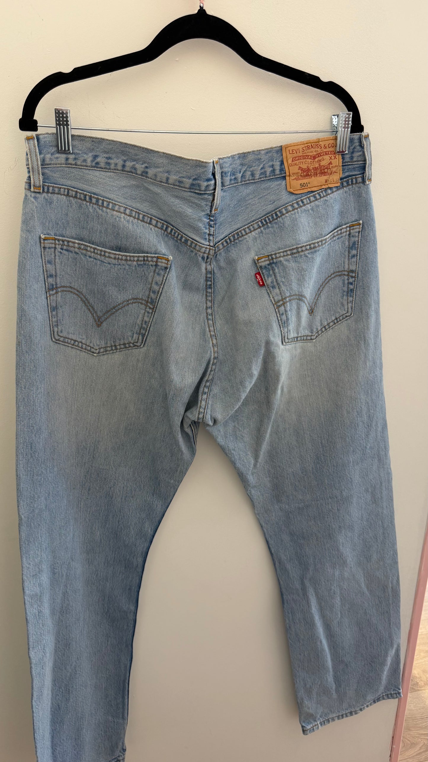 365 Levi’s 501 jeans W36” L32”