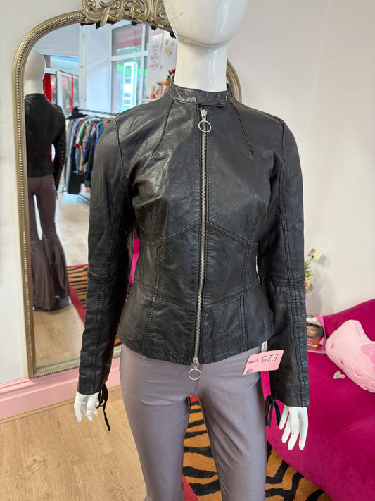 598 Black leather jacket