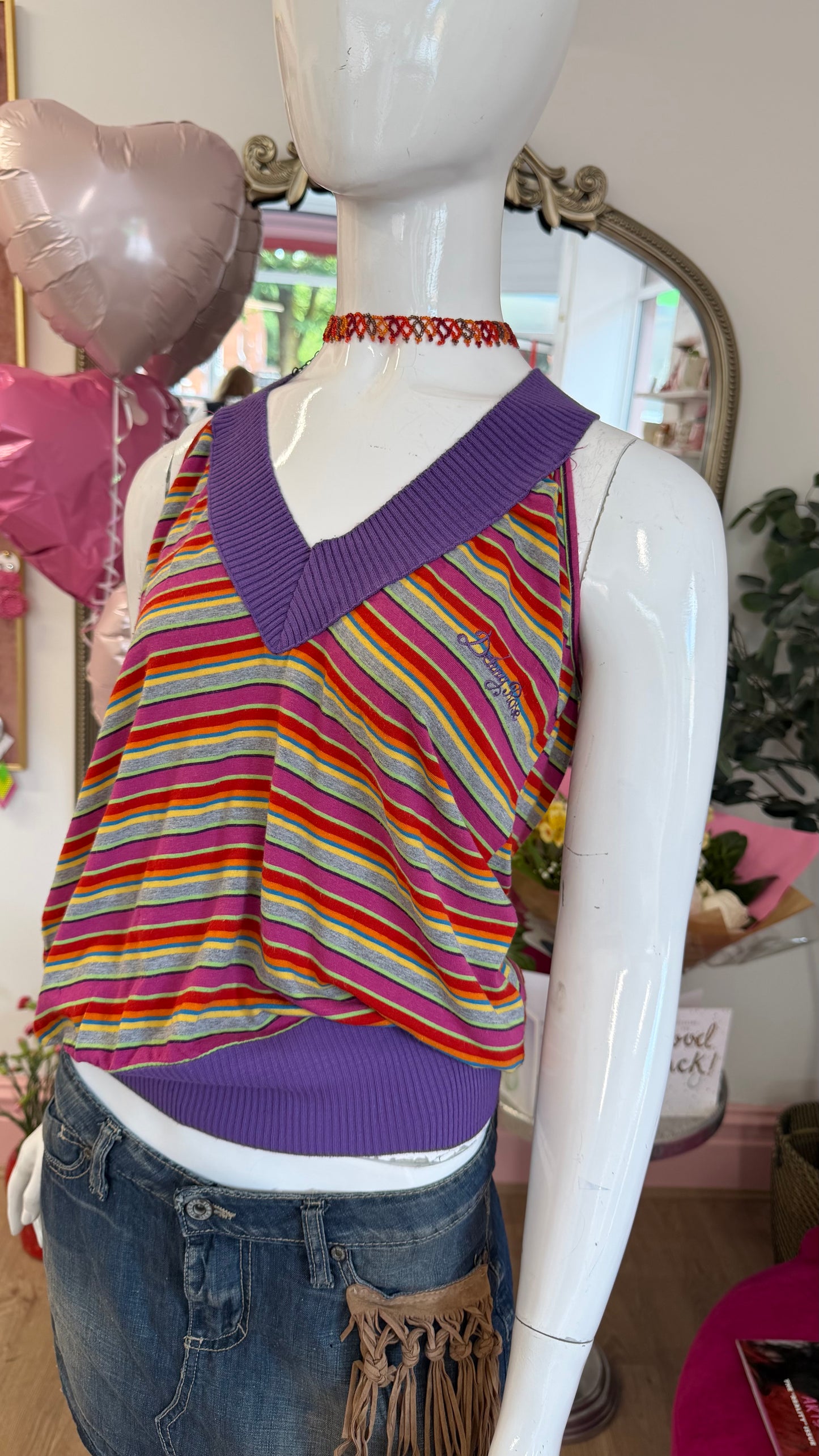 321 Denny Rose multi coloured v neck top