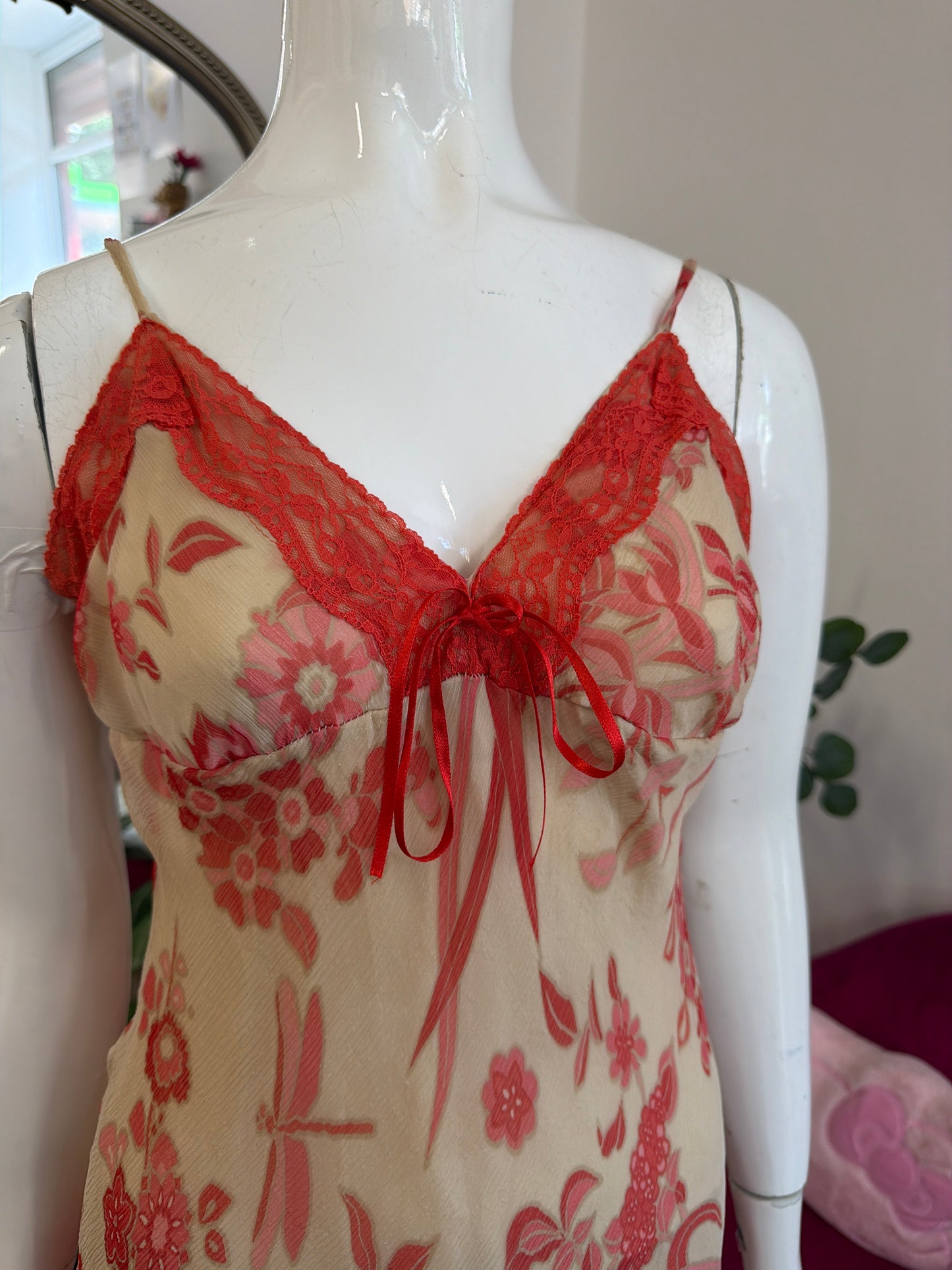 451 Beige & coral floral dress
