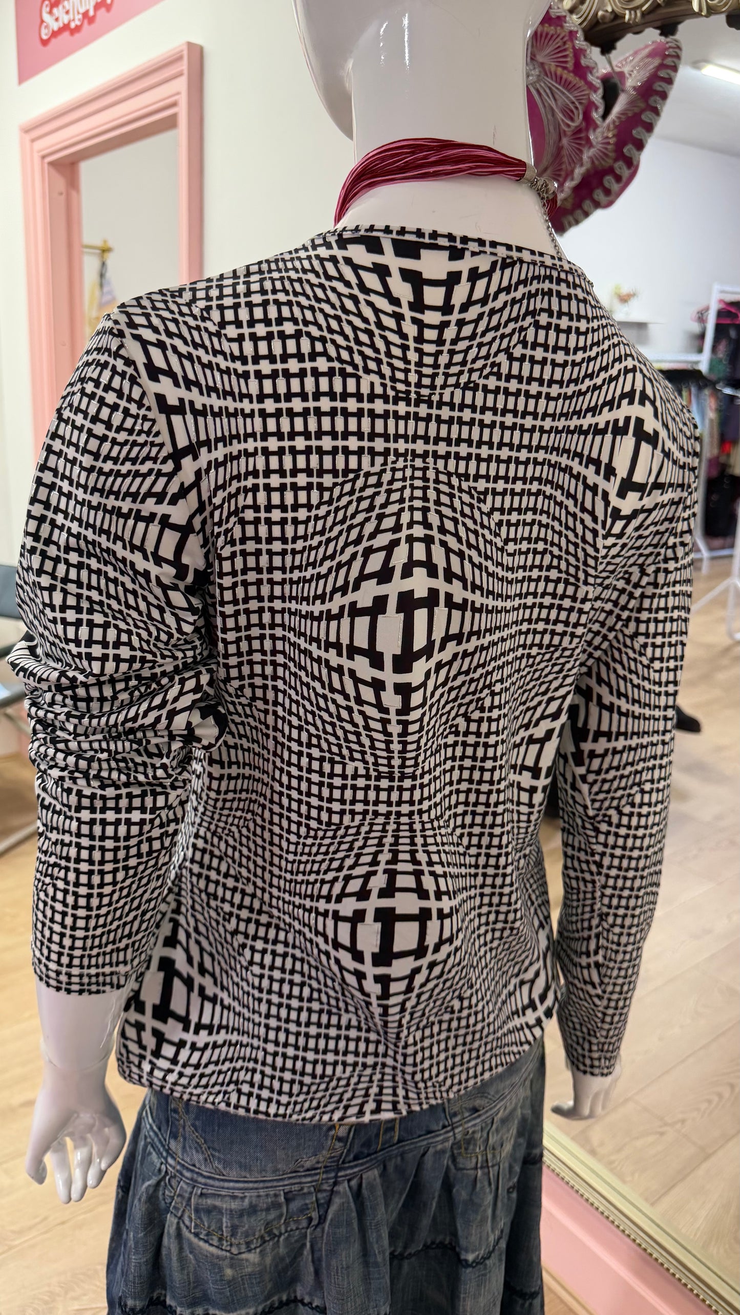 118 funky print top
