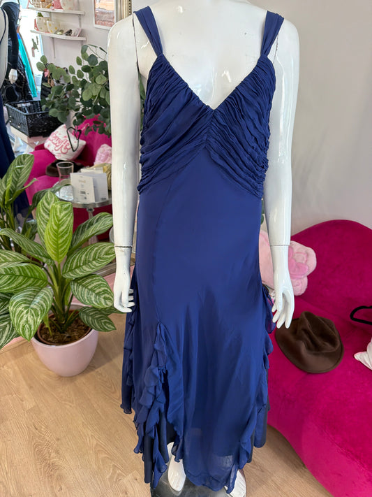 411 Purple formal dress good for prom