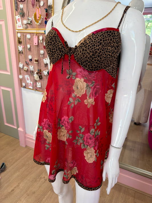 523 Red floral dress