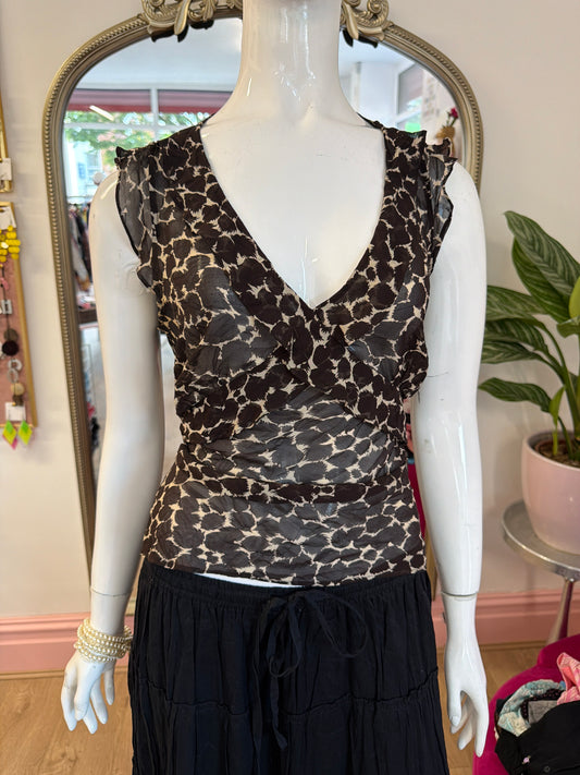 513 Giraffe print mesh top