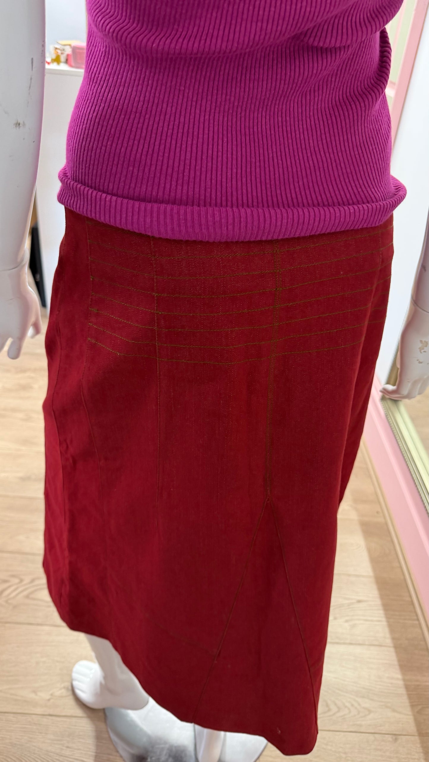 177 Red penny black skirt