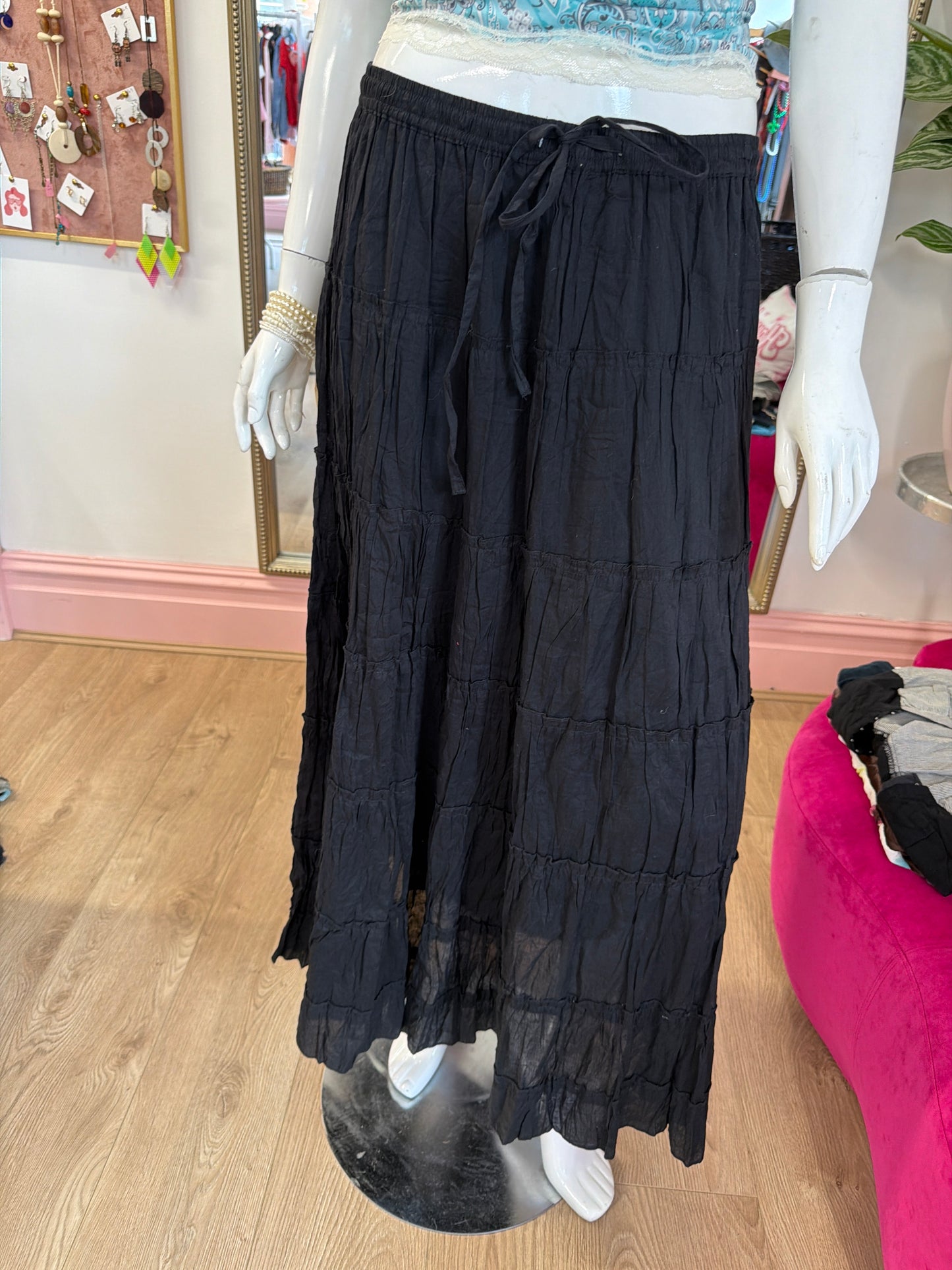 507 Black maxi skirt
