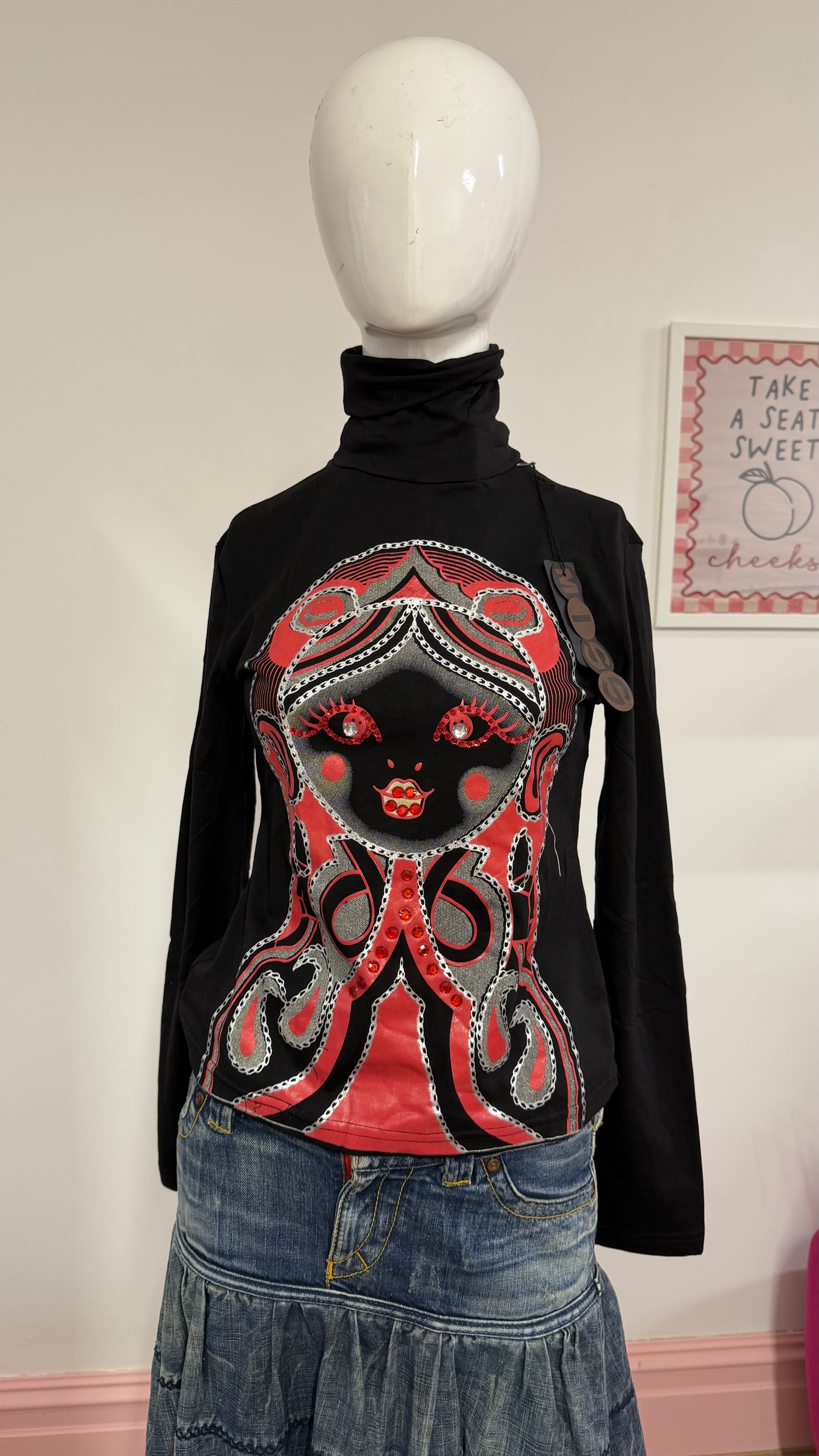 133 polar neck with woman top