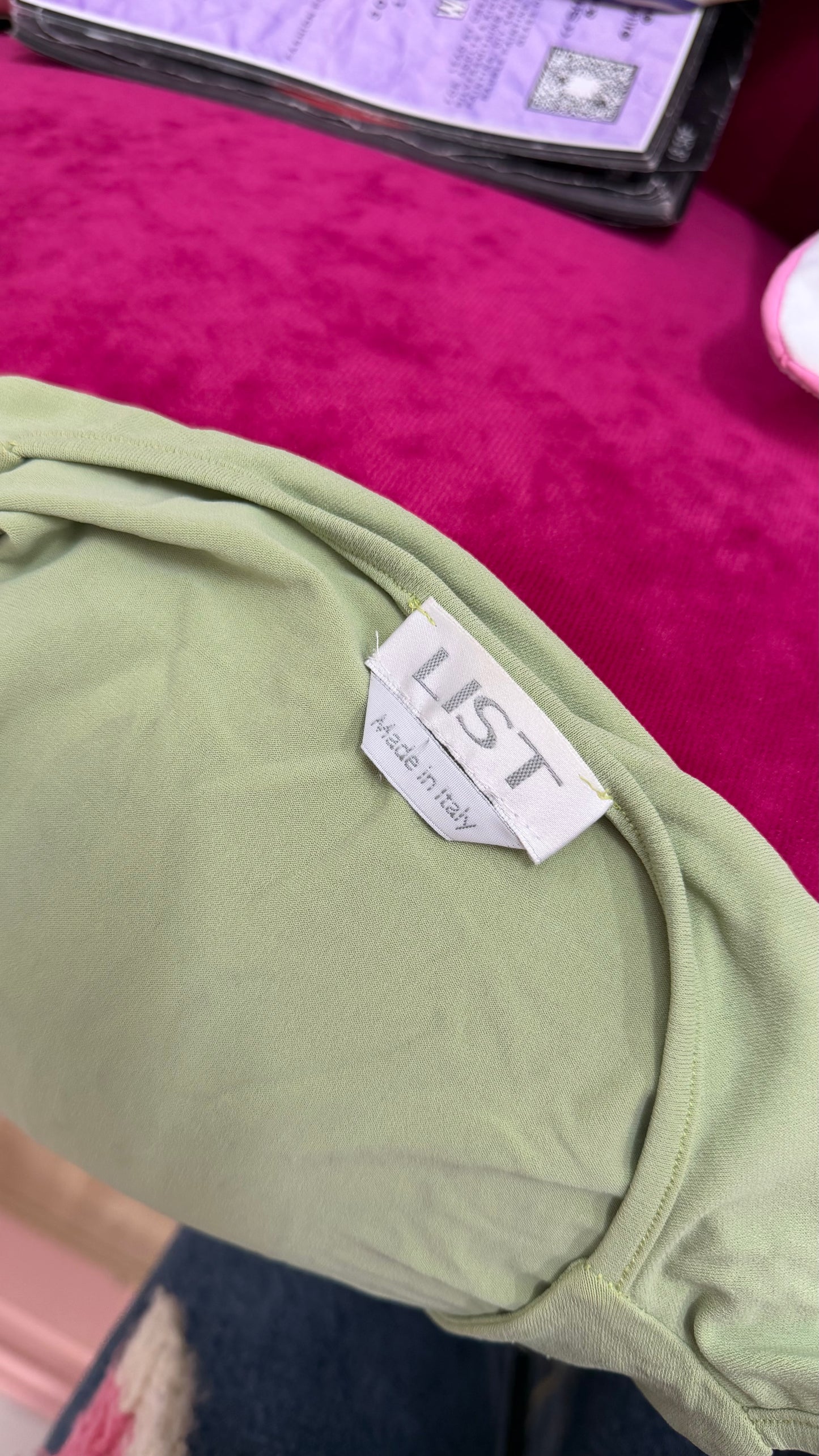 64 Green top