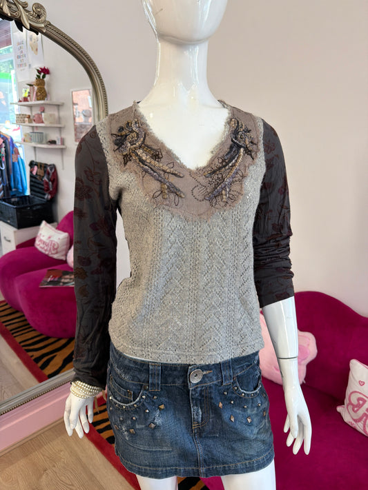 562 Marlboro long sleeve knit top