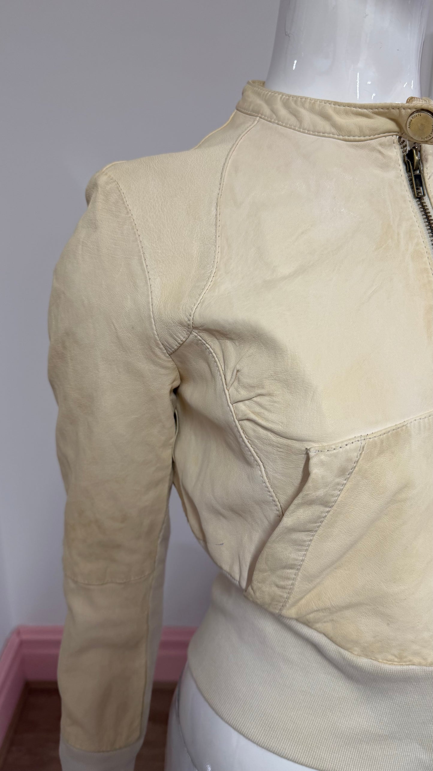 286 Beige leather jacket