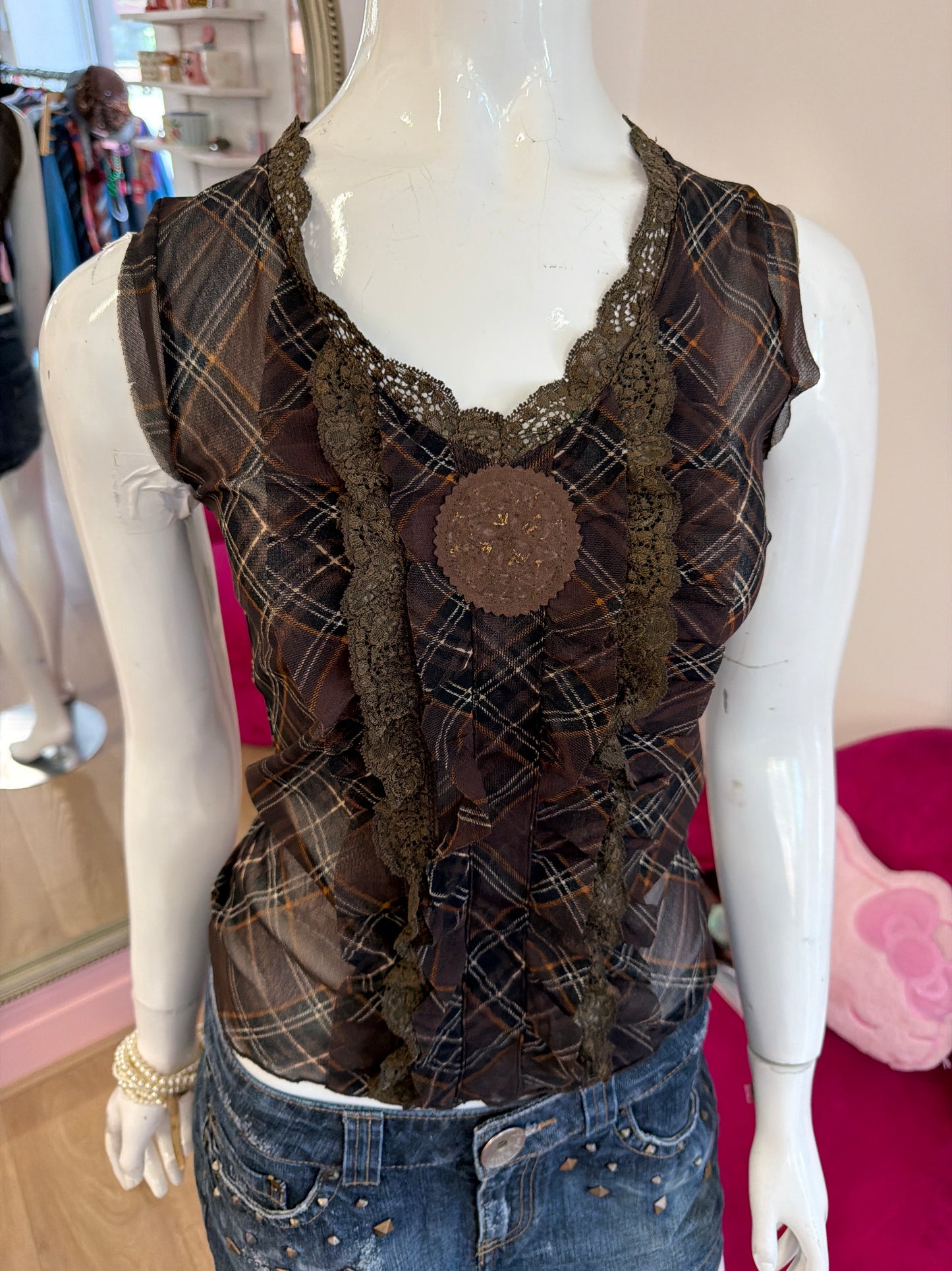 537 Brown frill top