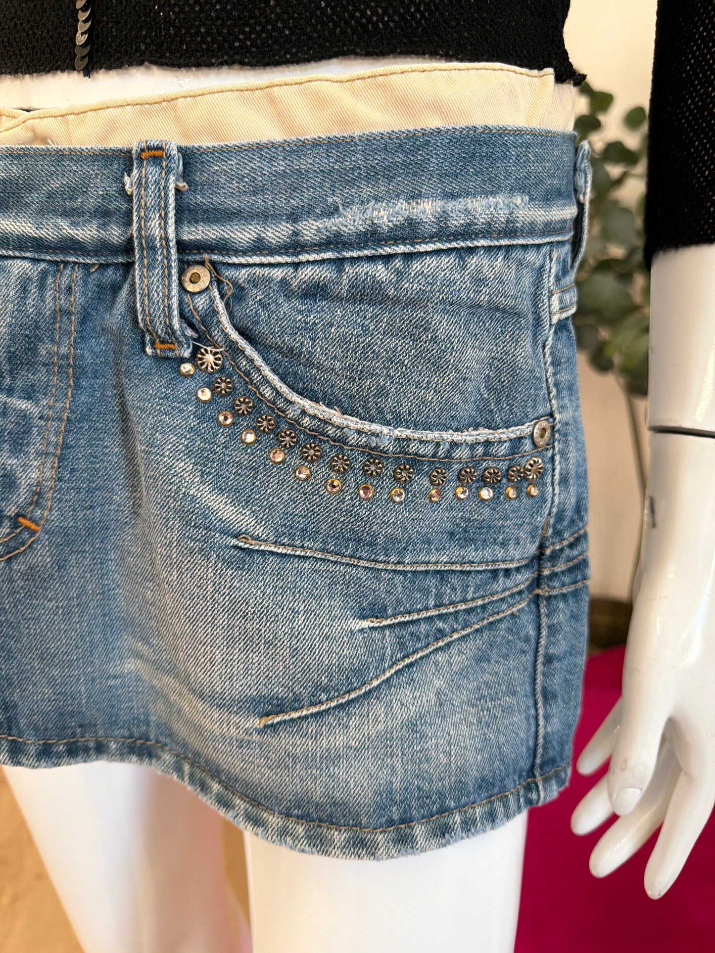 443 Denim mini skirt with detailing