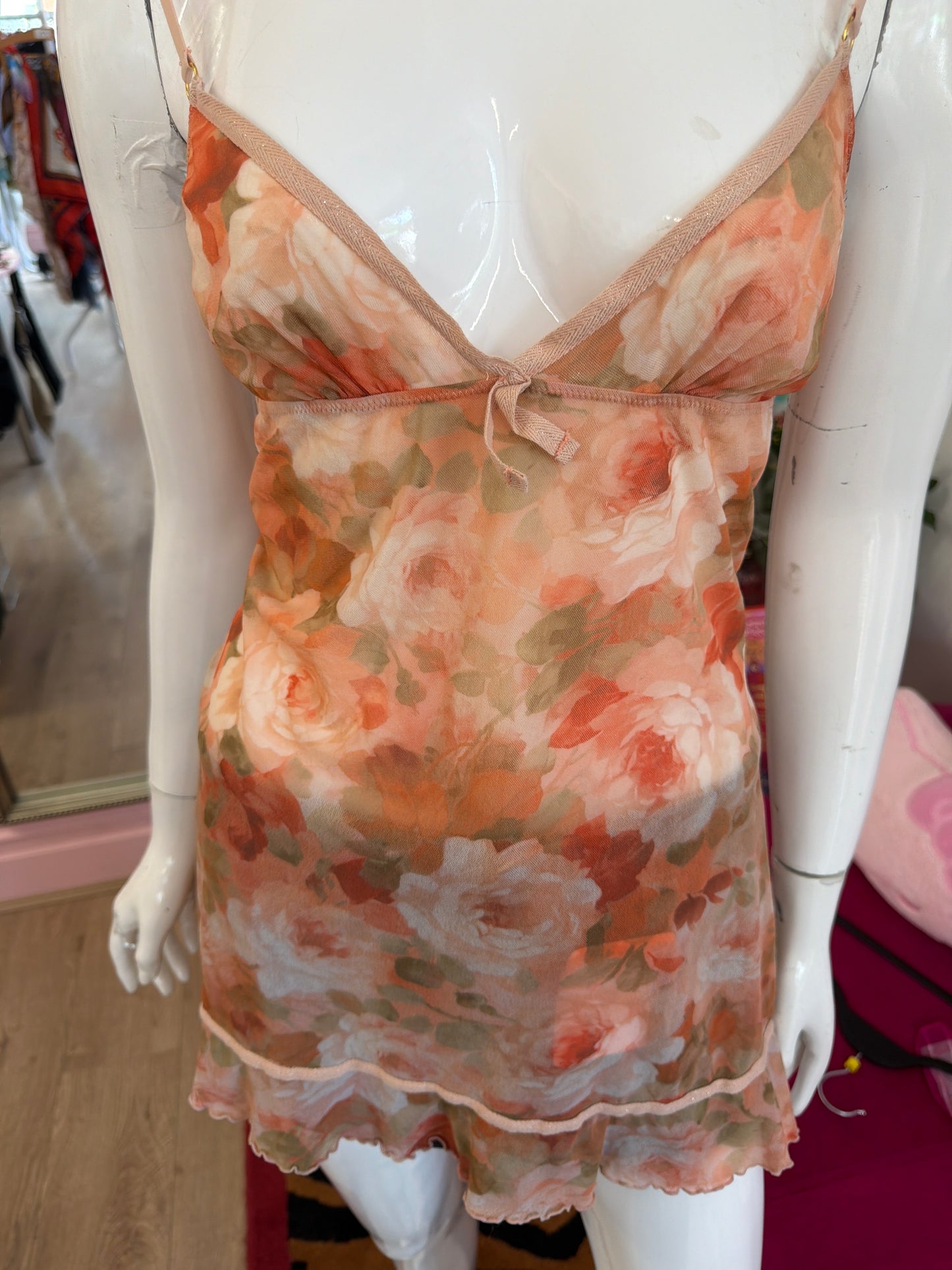 649 Mesh floral cami top size Medium