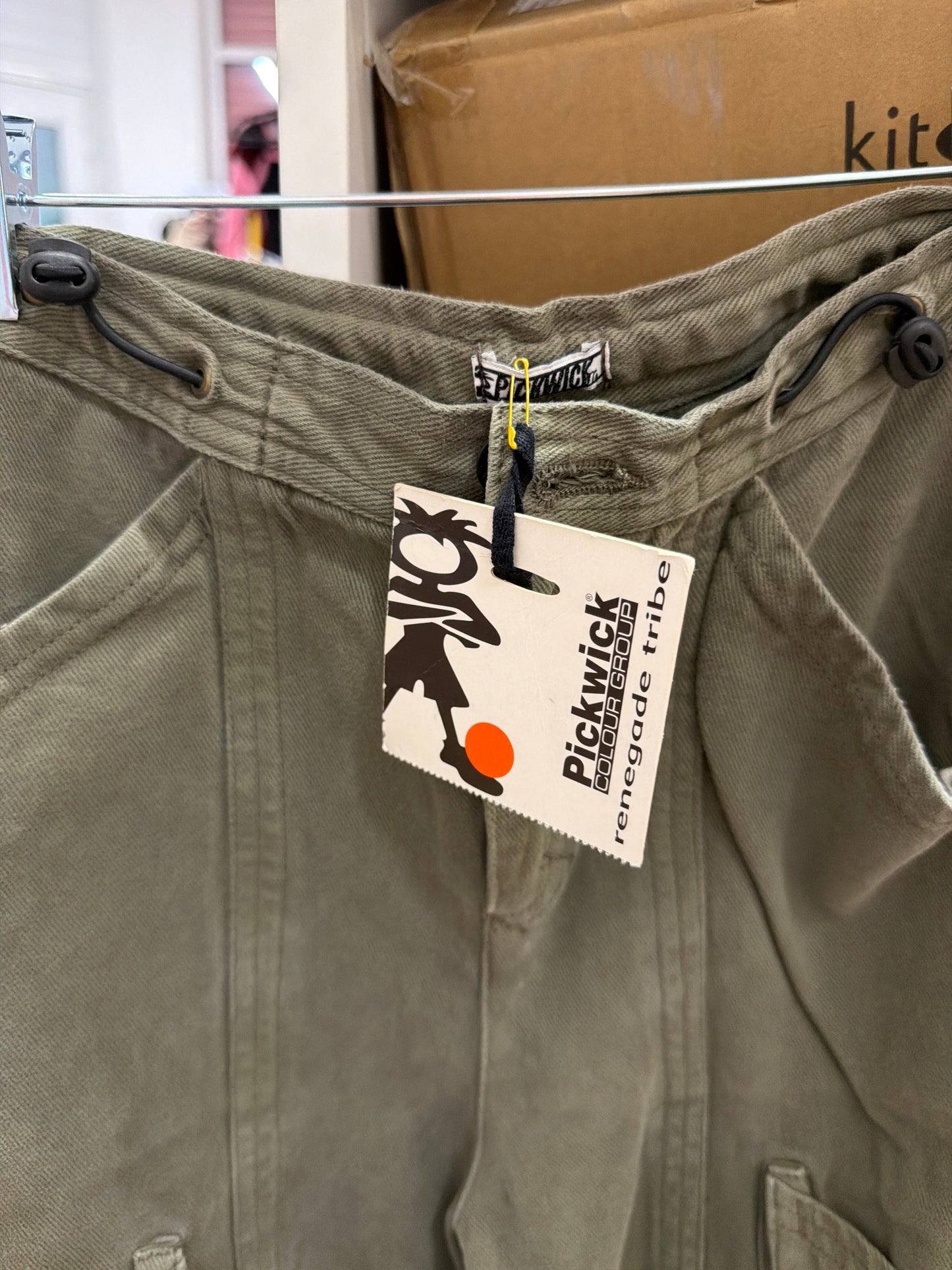 208 khaki cargo pants