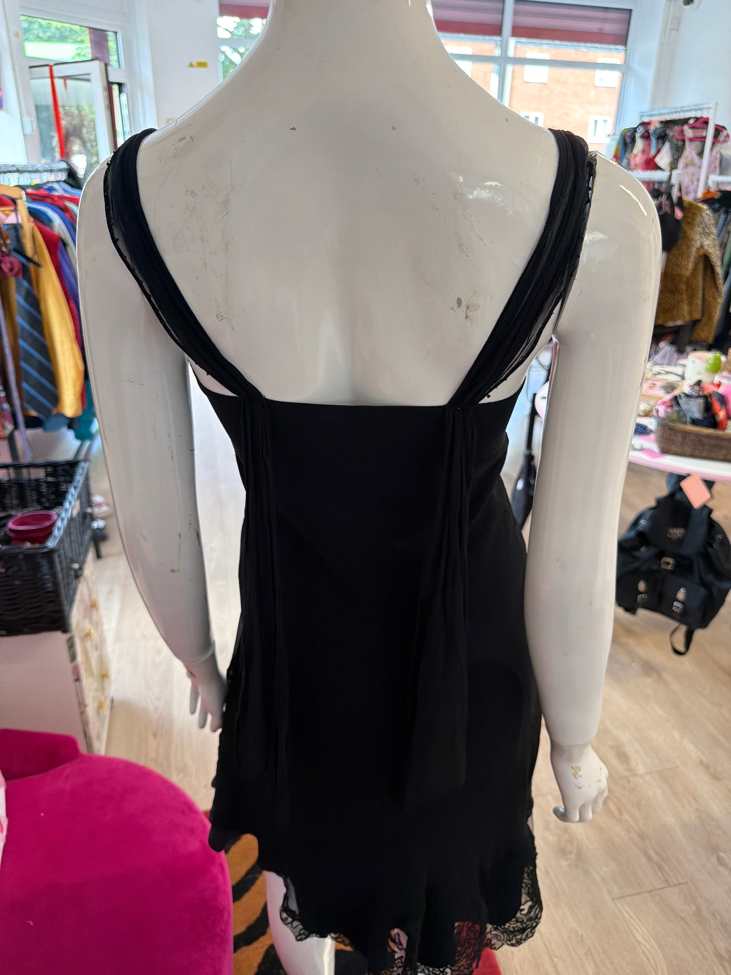 654 Karen Millen black embroidered dress Size 6