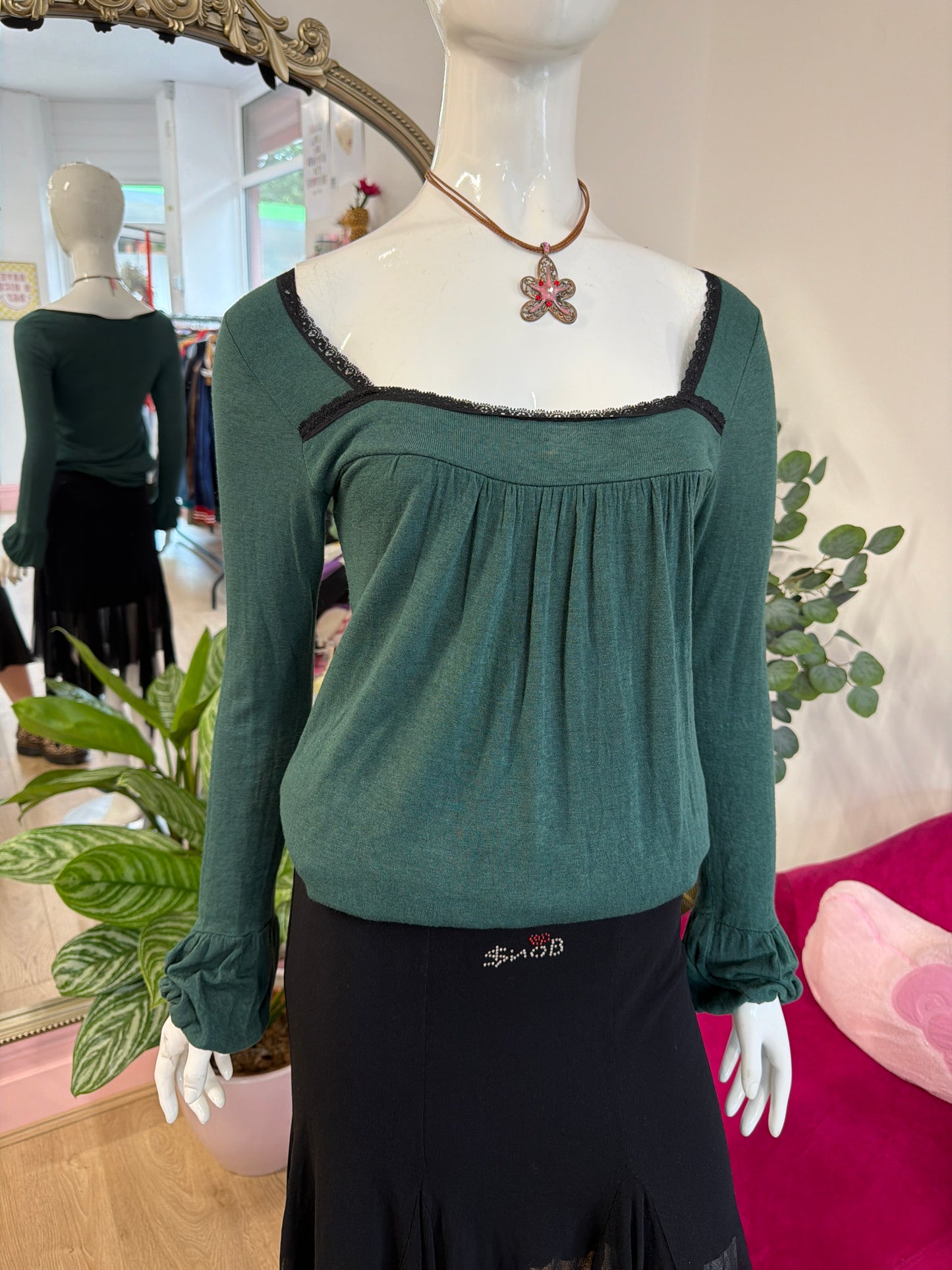 459 Green square neck top