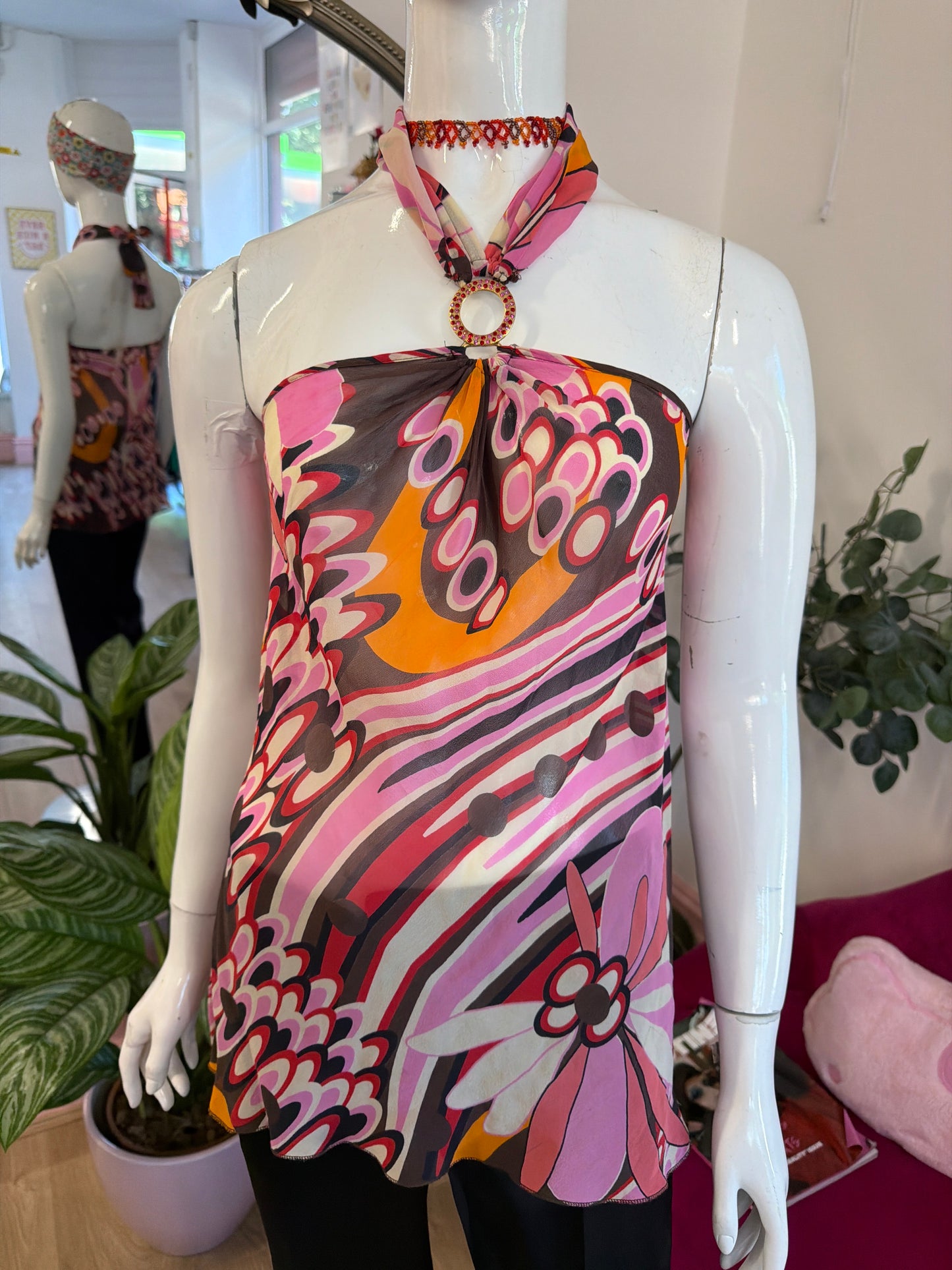 371 colourful abstract halter neck top 100% silk