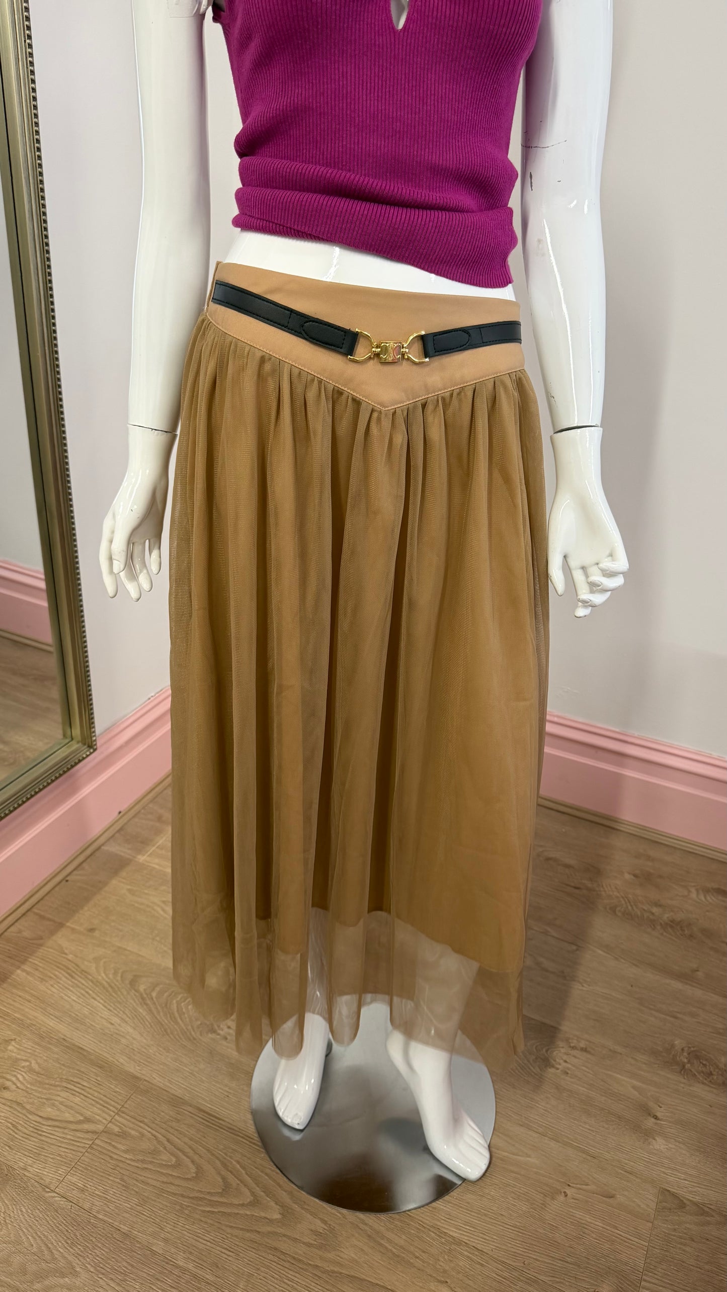 174 Tulle beige skirt