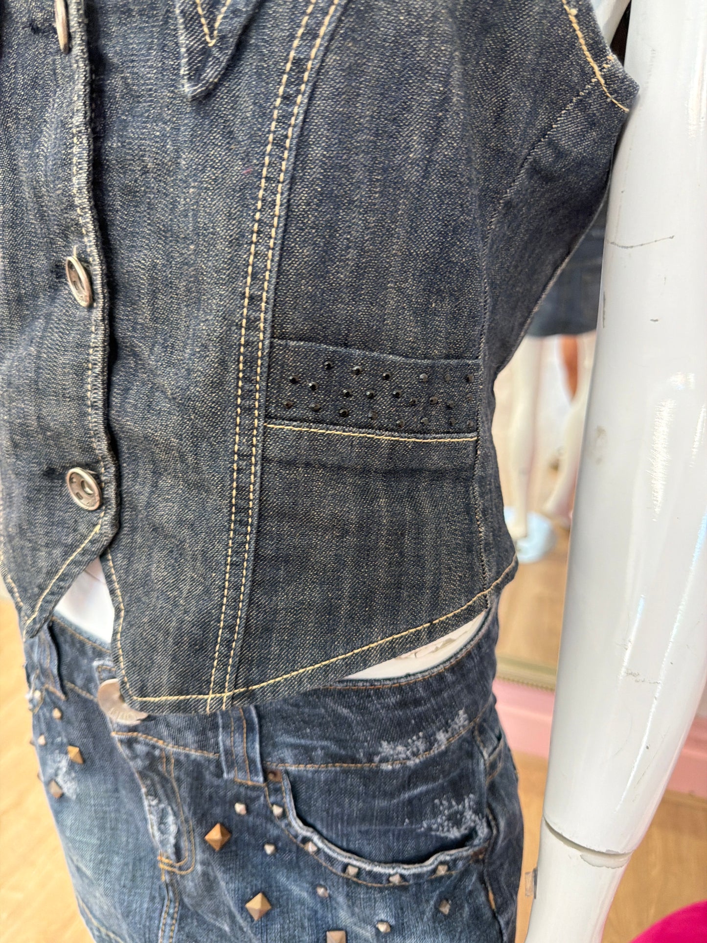 548 Denim waistcoat