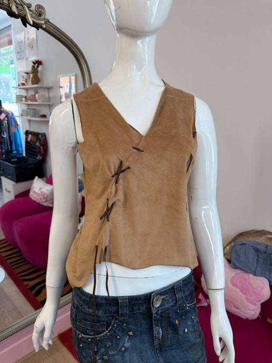 589 Faux suede top