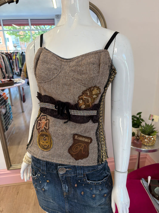 542 brown embroidered corset