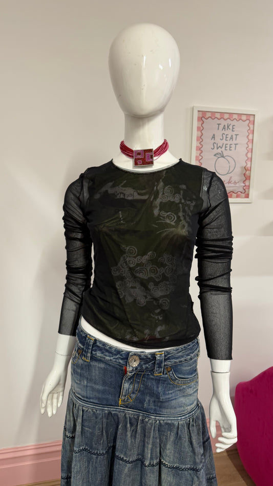 126 Sisley sheer sleeves top