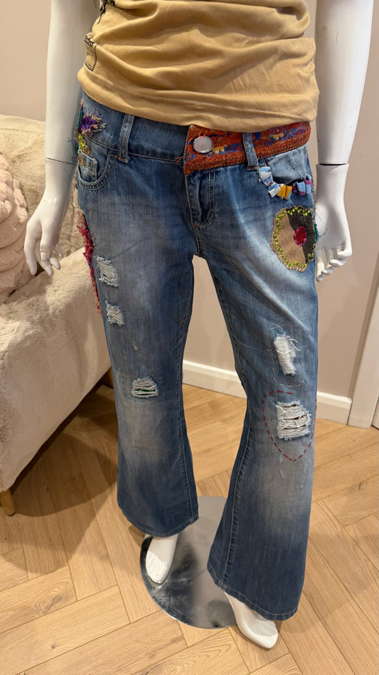 14 Desigual jeans