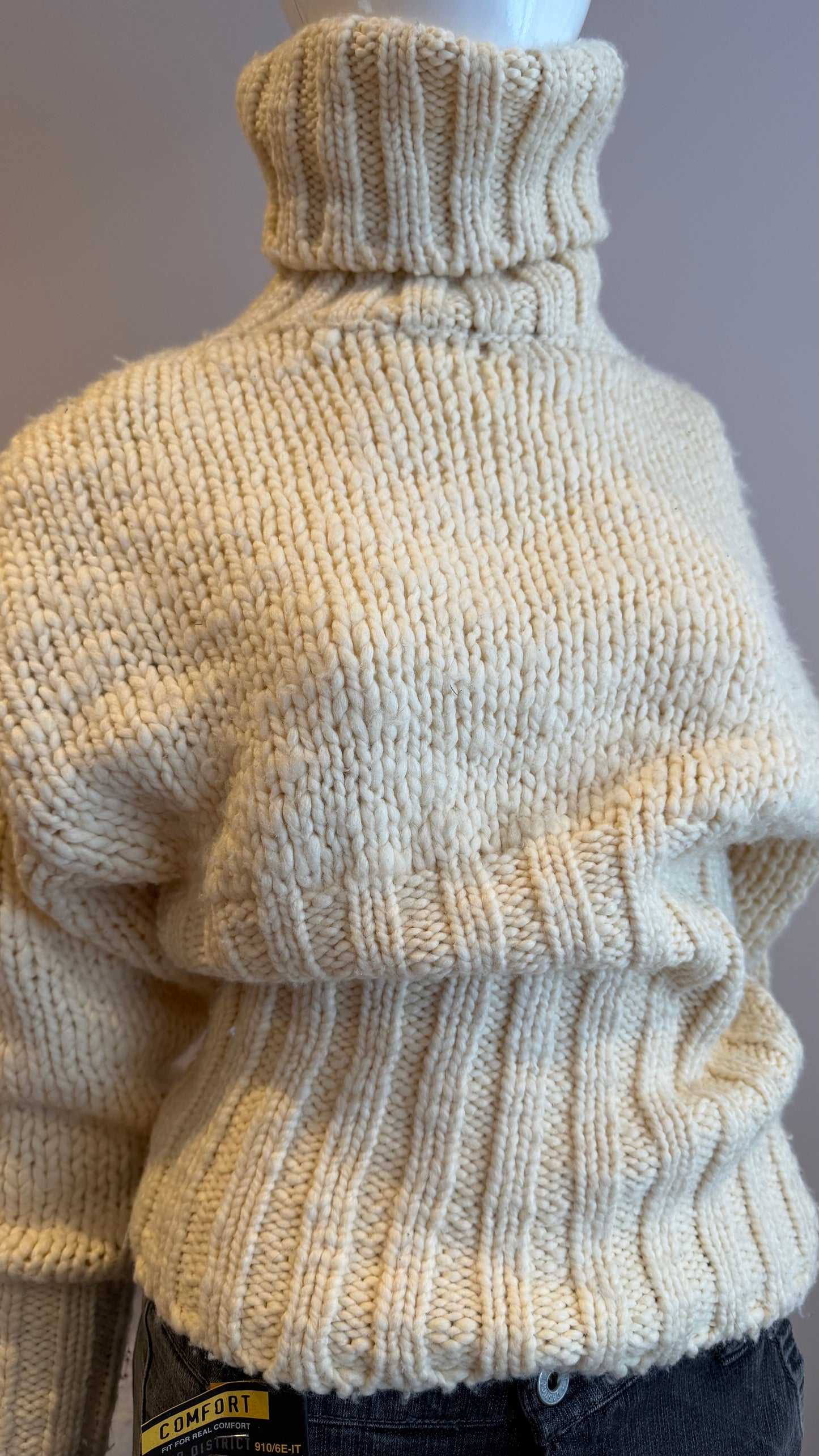15 Beige Diesel knit jumper