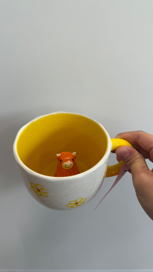 Highland cow surprise mug