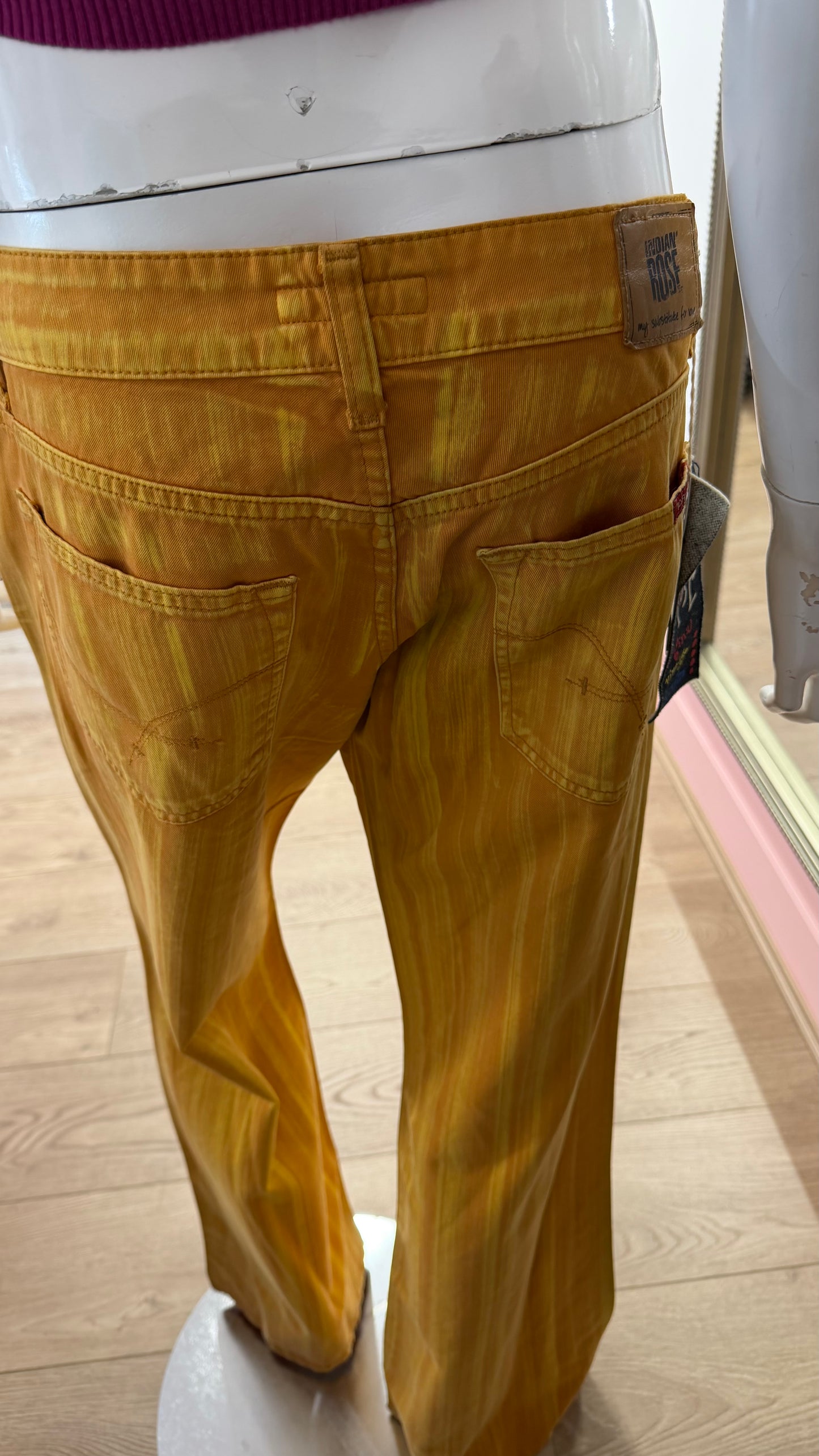 170 Indian Rose Orange jeans