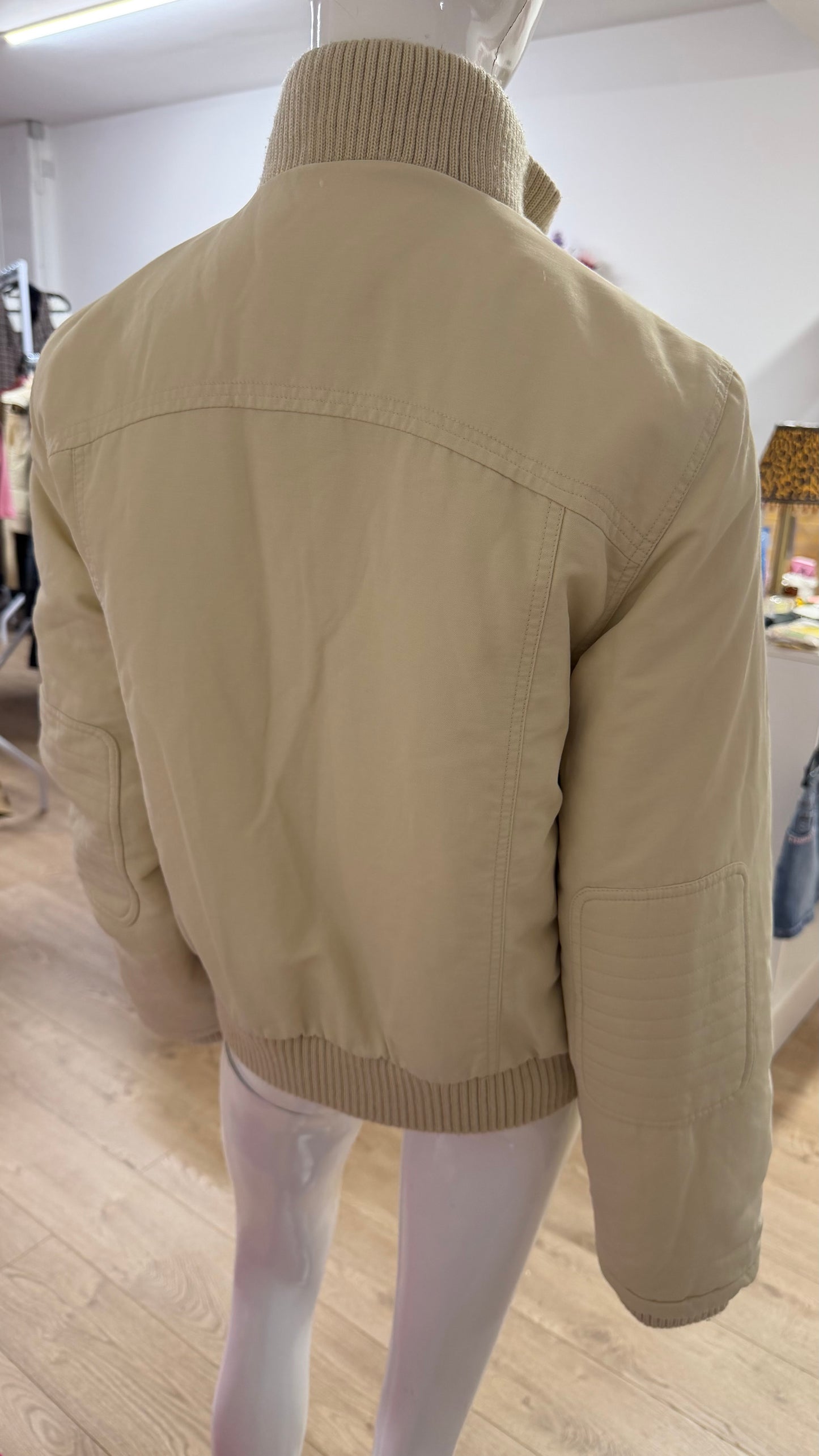 296 Phard beige coat