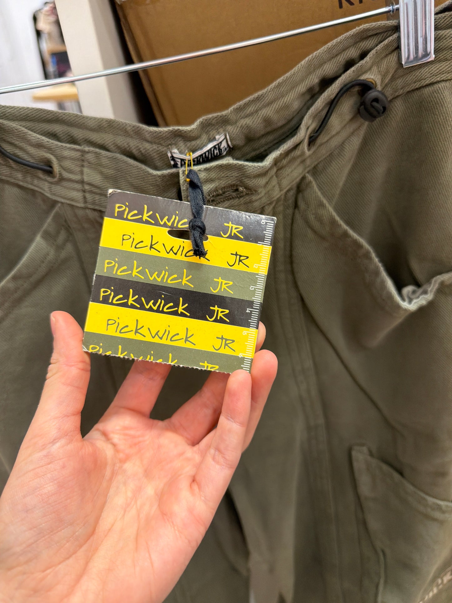 208 khaki cargo pants