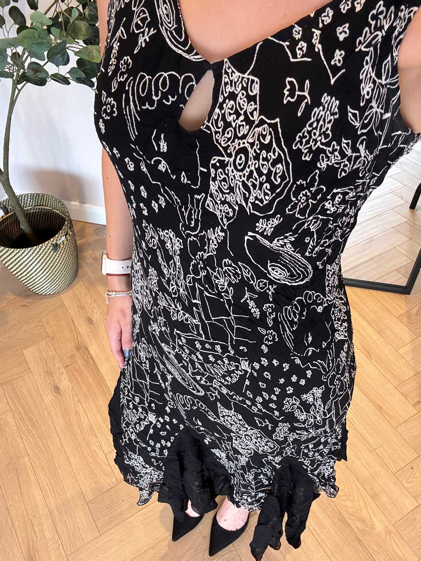 Black/White floral dress with mesh bottom